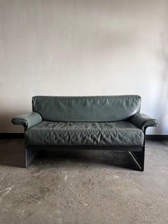 Zweisitziges Sofa "Korium" von Tito Agnoli für Matteo Grassi. Italien, 1970er/1980er Jahre