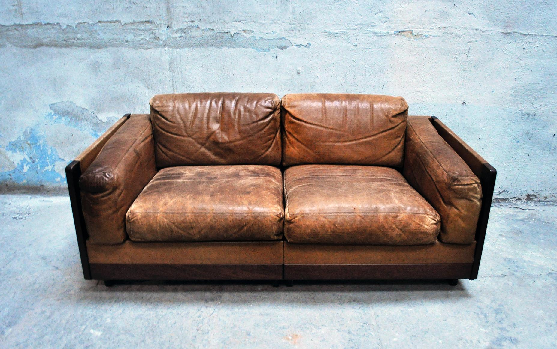 Two-Seat Leather Sofa Model 920 by Afra and Tobia Scarpa for Cassina, 1966 4