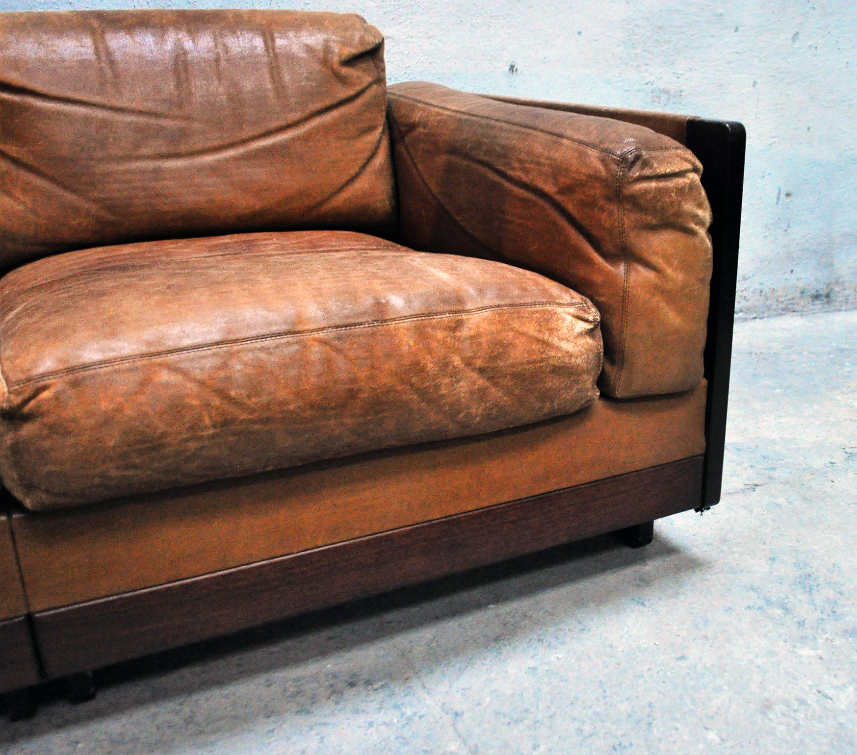 Mid-Century Modern Two-Seat Leather Sofa Model 920 by Afra and Tobia Scarpa for Cassina, 1966