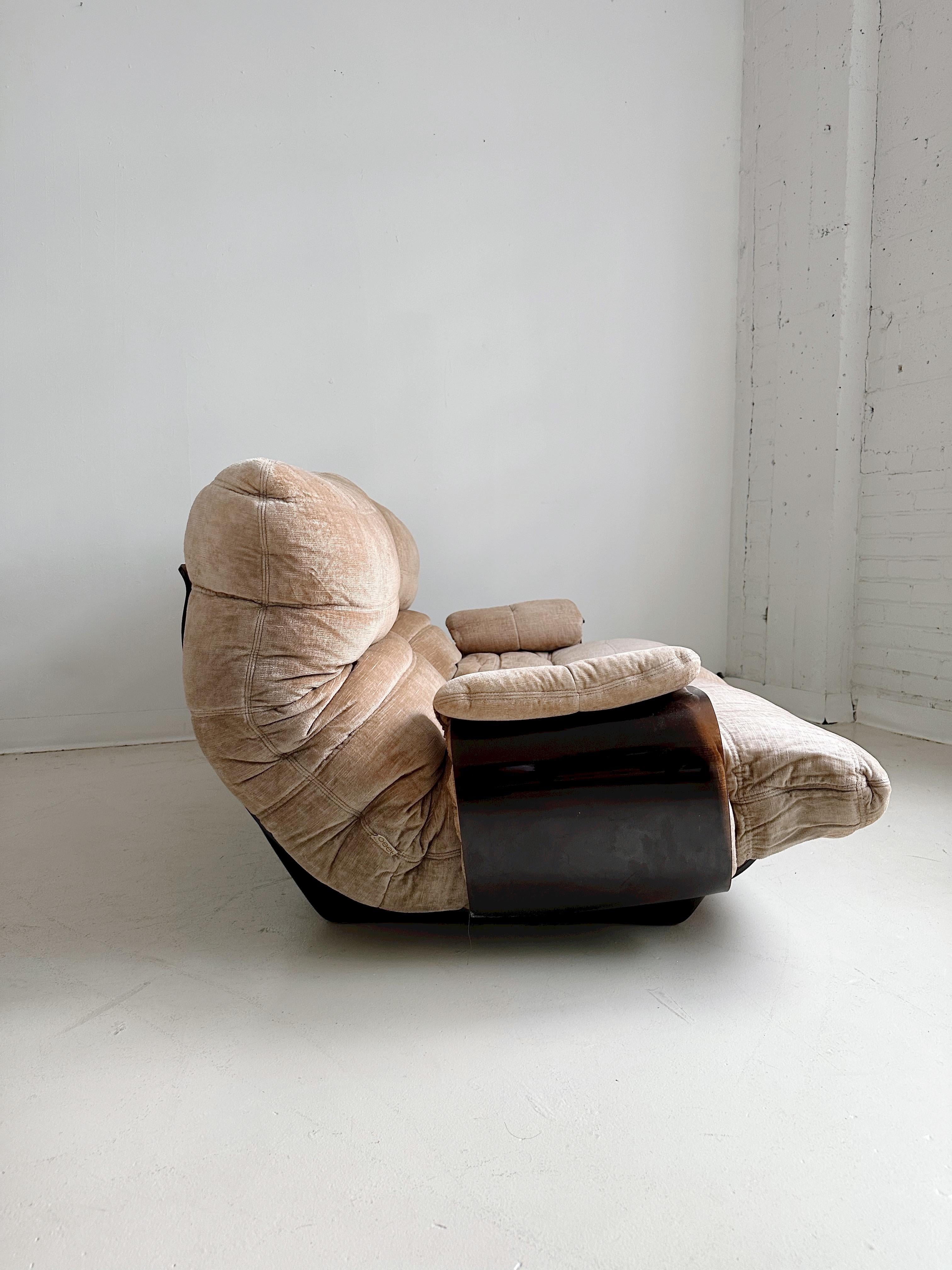 Two Seater Marsala Sofa Set by Michel Ducaroy for Ligne Roset, 70's For Sale 4