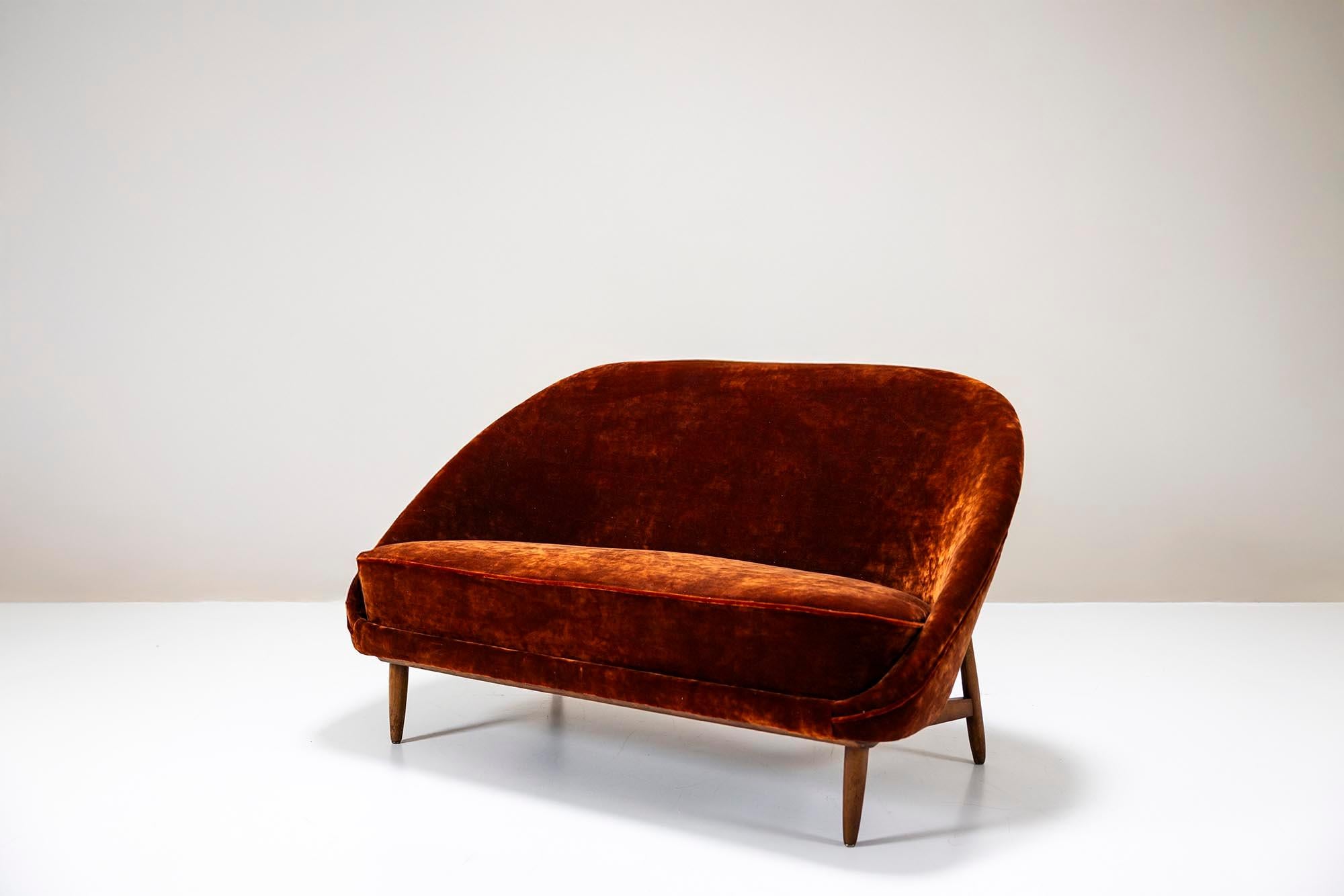 Modèle 115 en velours de Theo Ruth pour Artifort, Pays-Bas en vente 7
