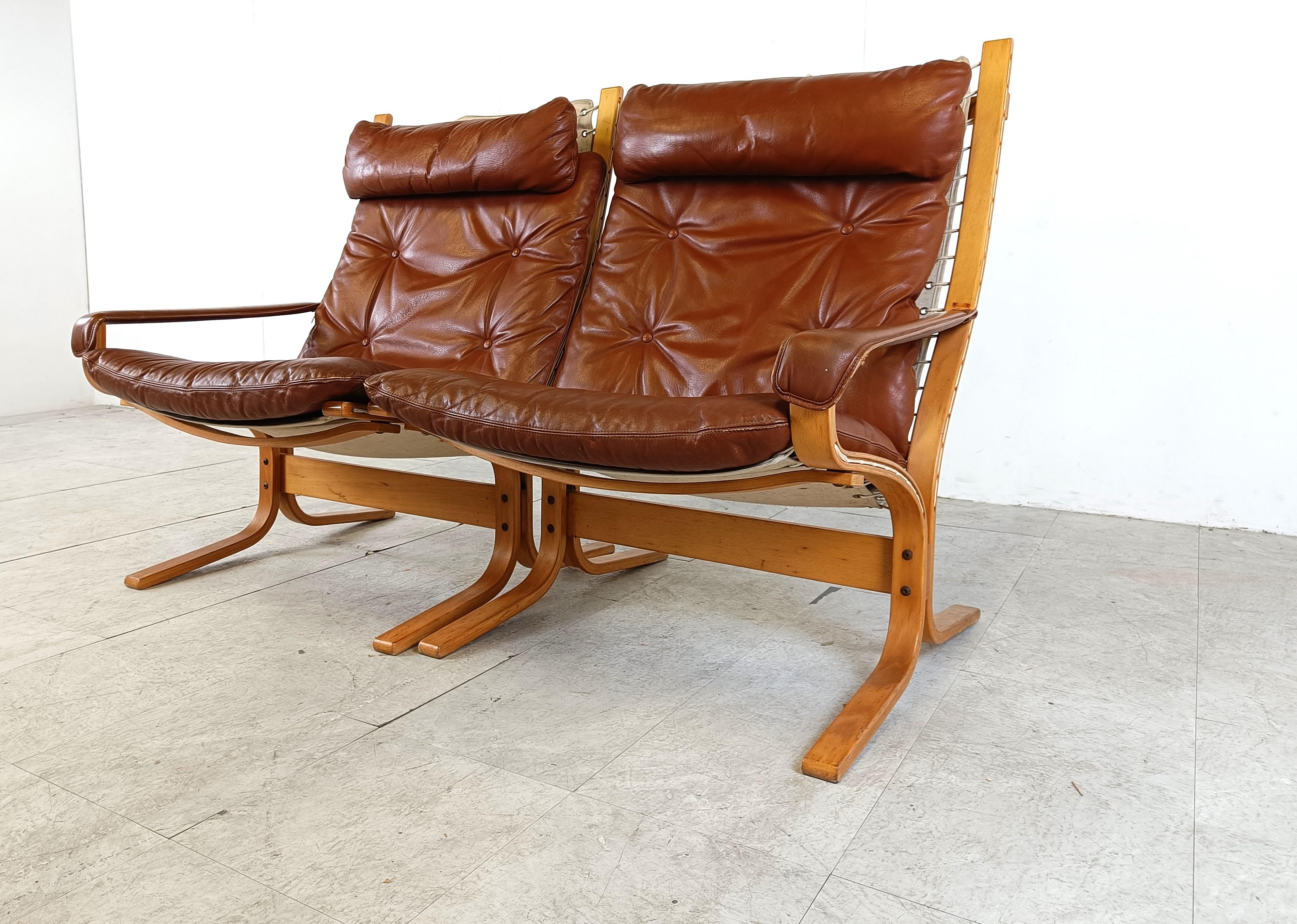Two seater sofa by Ingmar Relling for Westnofa, 1980s 5