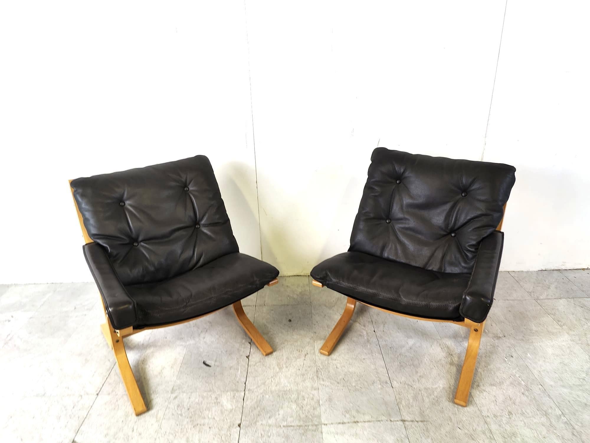 Two seater sofa by Ingmar Relling for Westnofa, 1980s For Sale 1