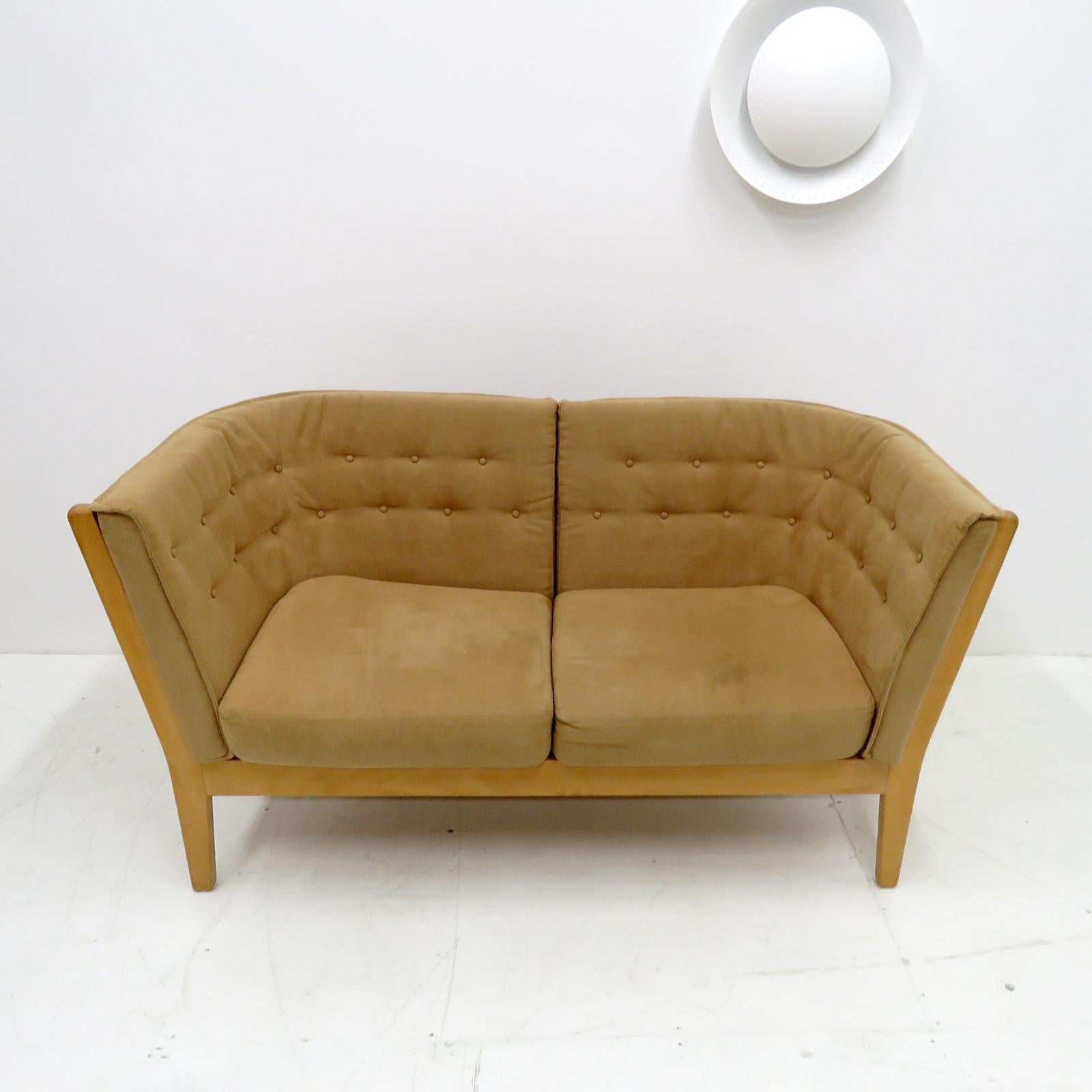 Scandinave moderne Deux canapés Seater de Wojtek D Carstens pour Stouby Mobler en vente