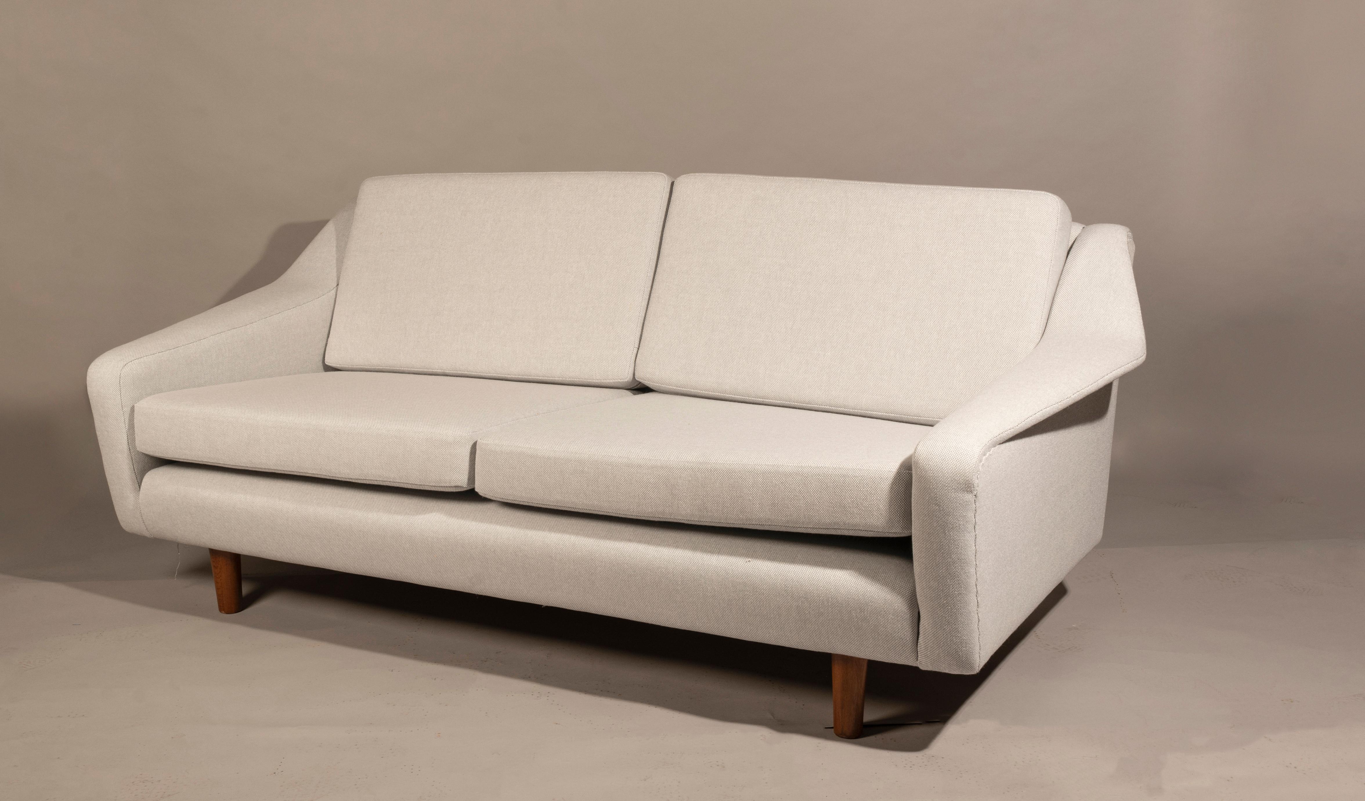 Two-seat sofa, Denmark 1960s, oak legs, reupholstered in grey/white Kvadrat fabric.