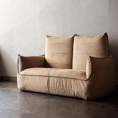 Divano a due posti proveniente dai Paesi Bassi, attribuito a Gerard Van Den Berg