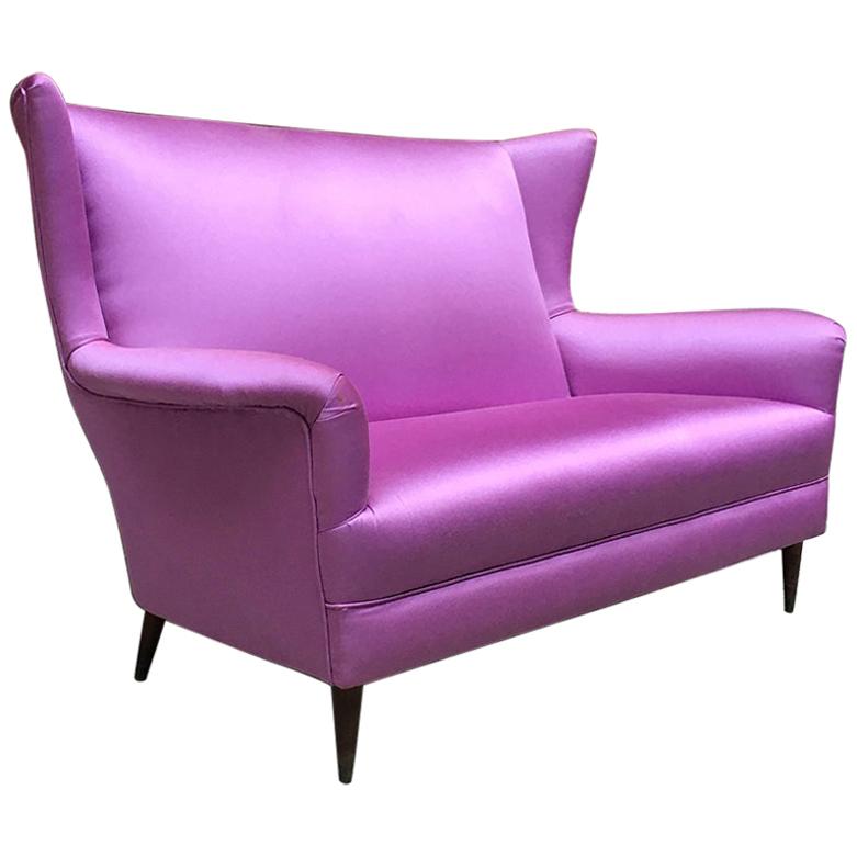 toren aardolie Laatste Italian two-seat pink silk sofa with armrests, 1950s For Sale at 1stDibs