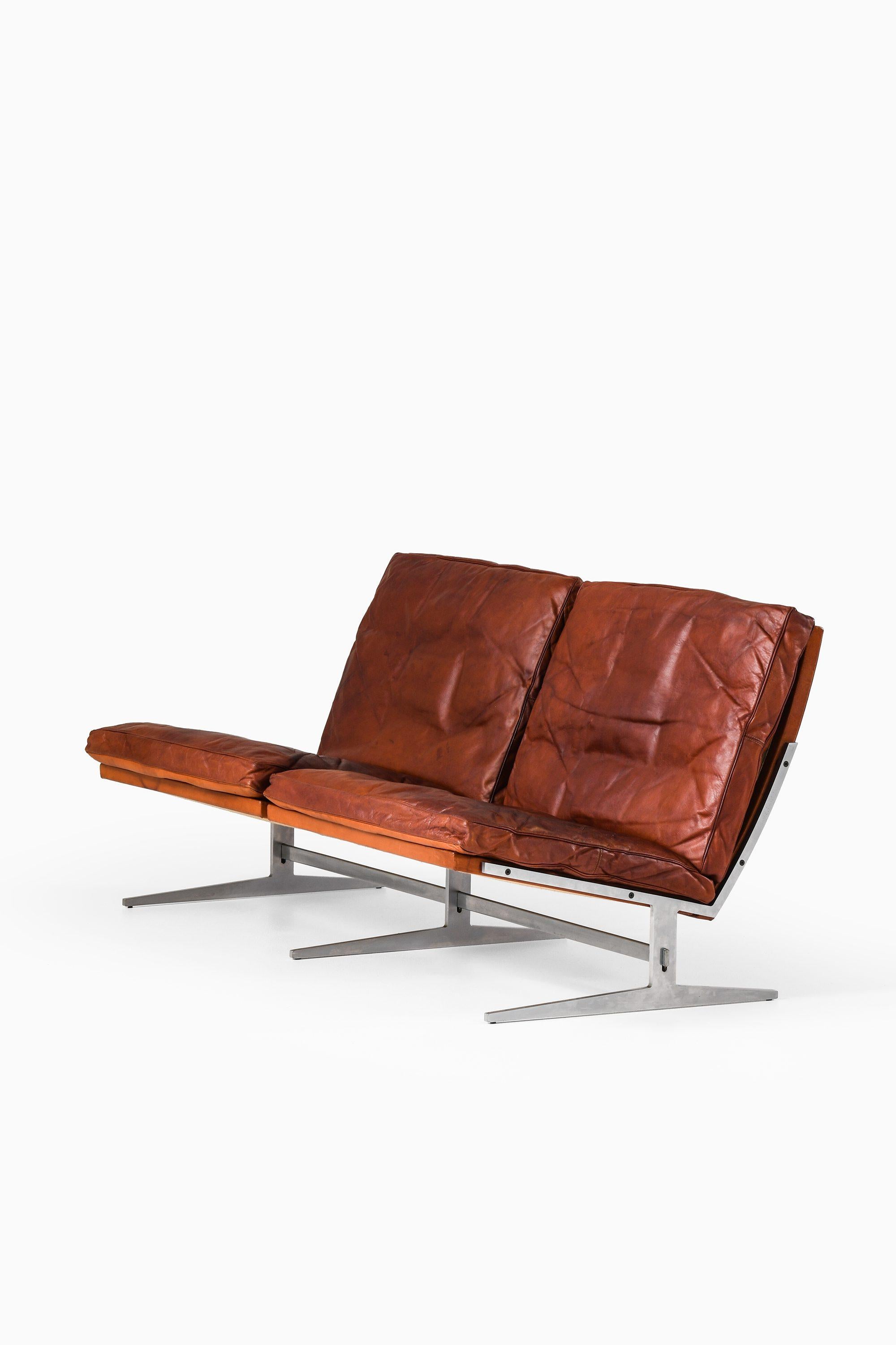 Two Seater Sofa in Steel & Leather by Jørgen Kastholm & Preben Fabricius, 1960's

Additional Information:
Material: Steel, original leather
Style: Mid century, Scandinavia
Rare 2-seat sofa model Bo-582
Produced by Bo-Ex in Denmark
Dimensions (W x D