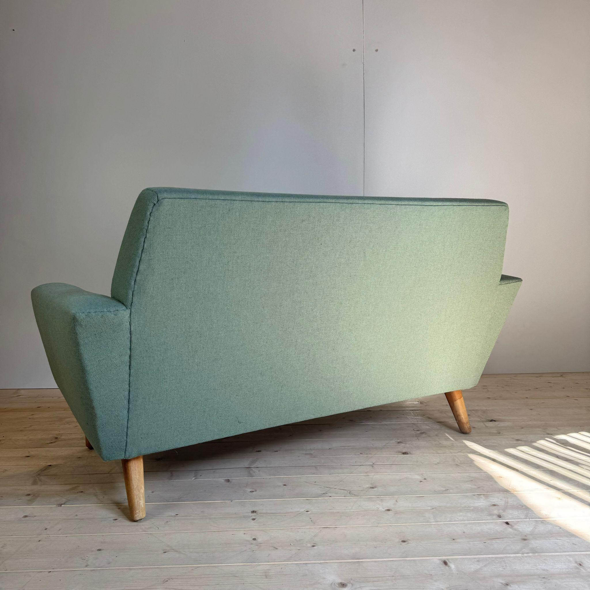 Mid-20th Century Two seater sofa in wool fabric, Denmark 1960 For Sale