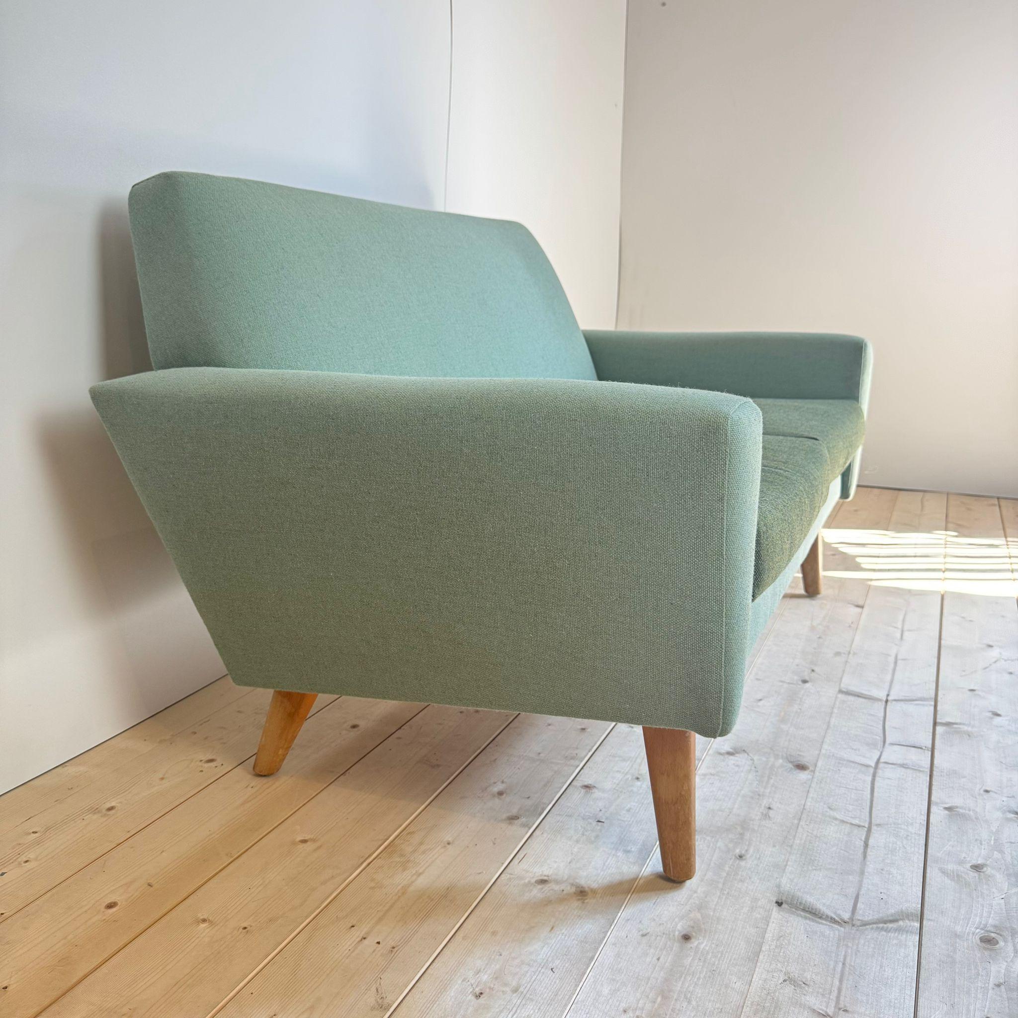 Two seater sofa in wool fabric, Denmark 1960 For Sale 2