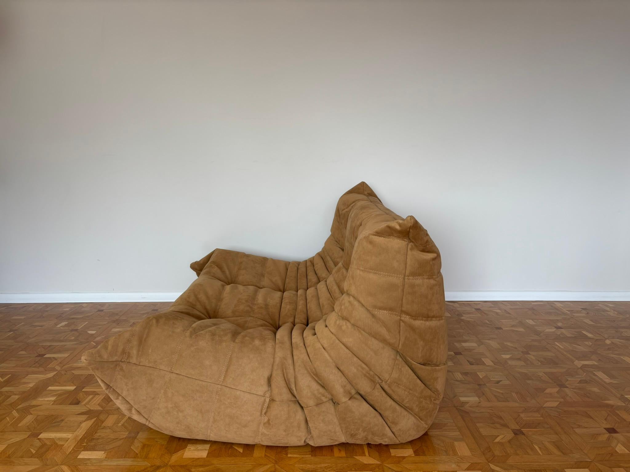 Mid-Century Modern Two-Seater Togo Sofa by Michel Ducaroy for Ligne Roset For Sale