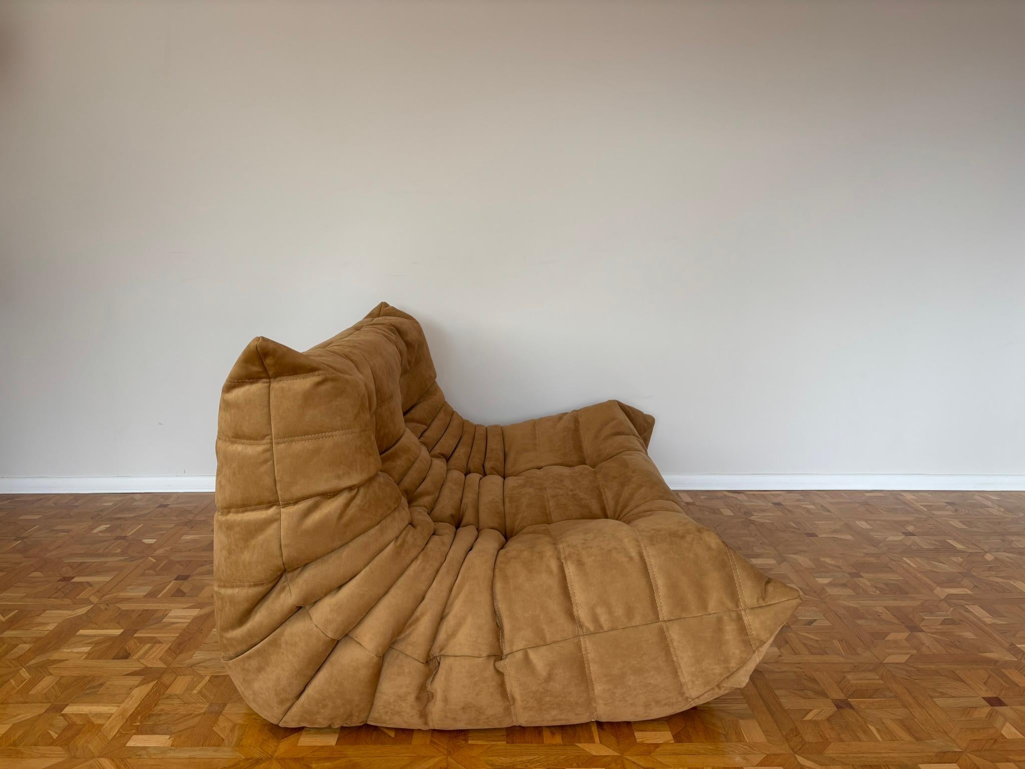20th Century Two-Seater Togo Sofa by Michel Ducaroy for Ligne Roset For Sale