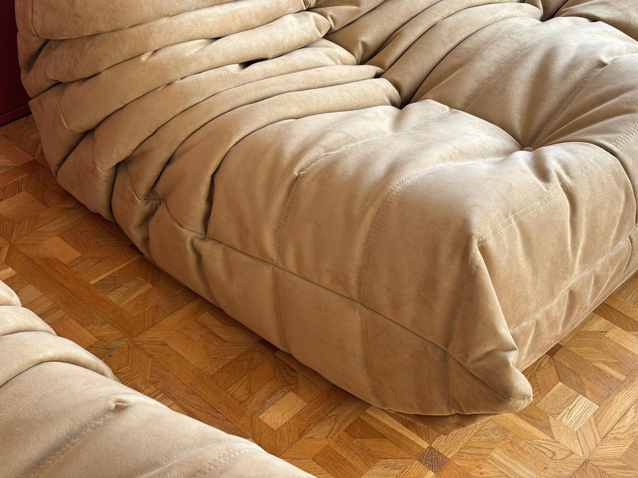 Two-Seater Togo Sofa by Michel Ducaroy for Ligne Roset For Sale 2