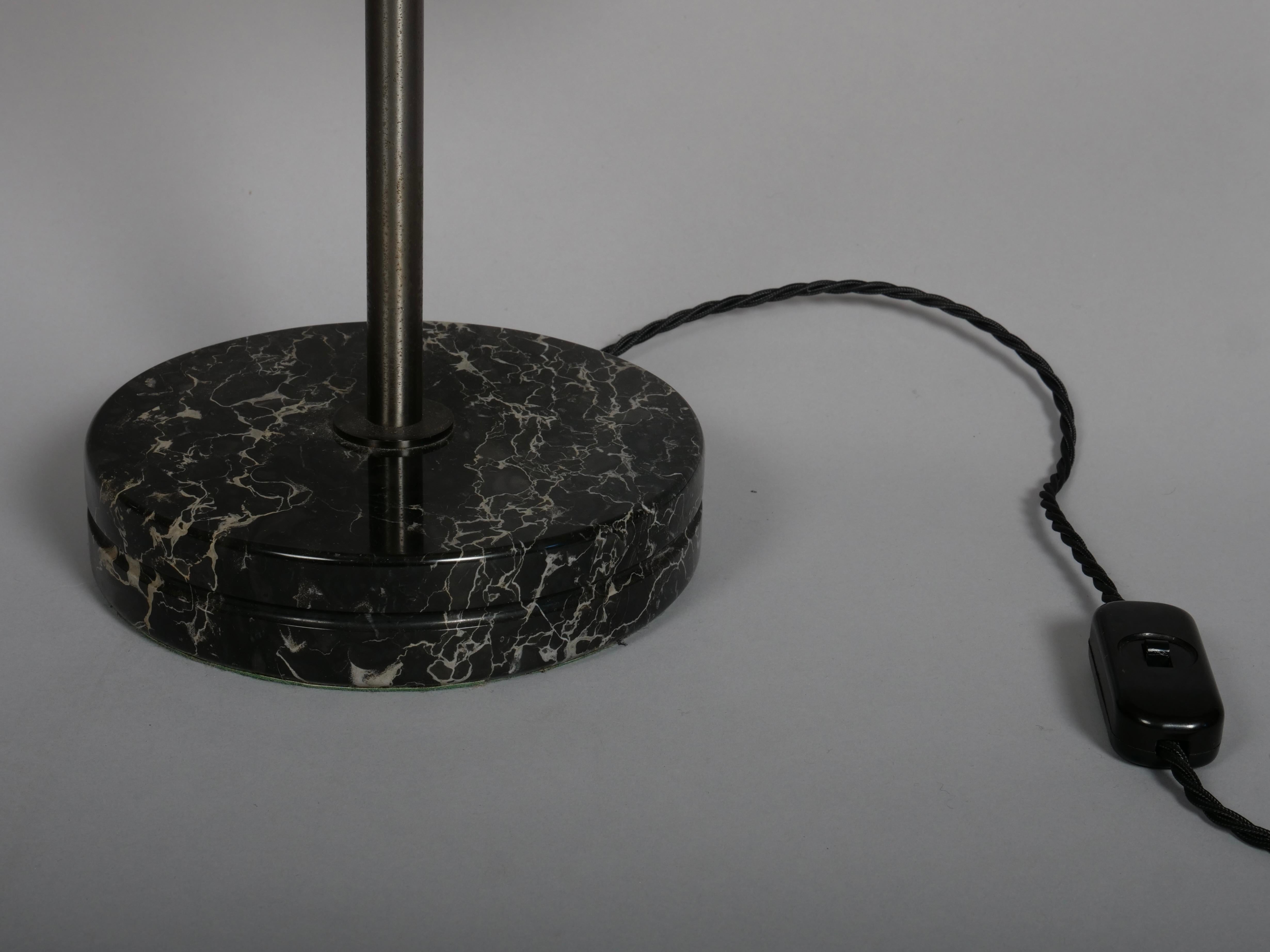 Two Sergio Mazza 'Alfa' table lights. Original edition c1960 Latón en venta