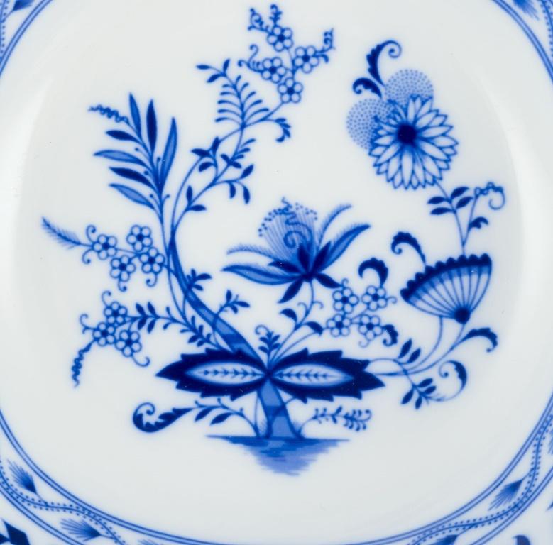 Zwei Servierschalen aus Porzellan mit Dekor aus blauen Zwiebeln. Deutschland im Zustand „Hervorragend“ im Angebot in Copenhagen, DK