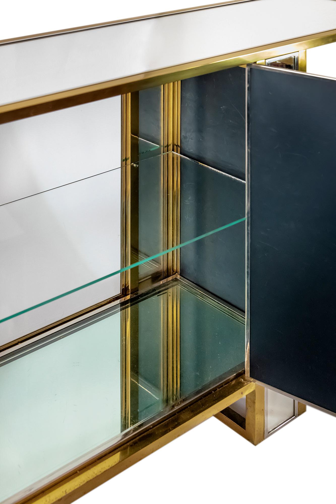 20th Century Two Sided Mirrored Brass, Chrome and Glass Console Vitrine