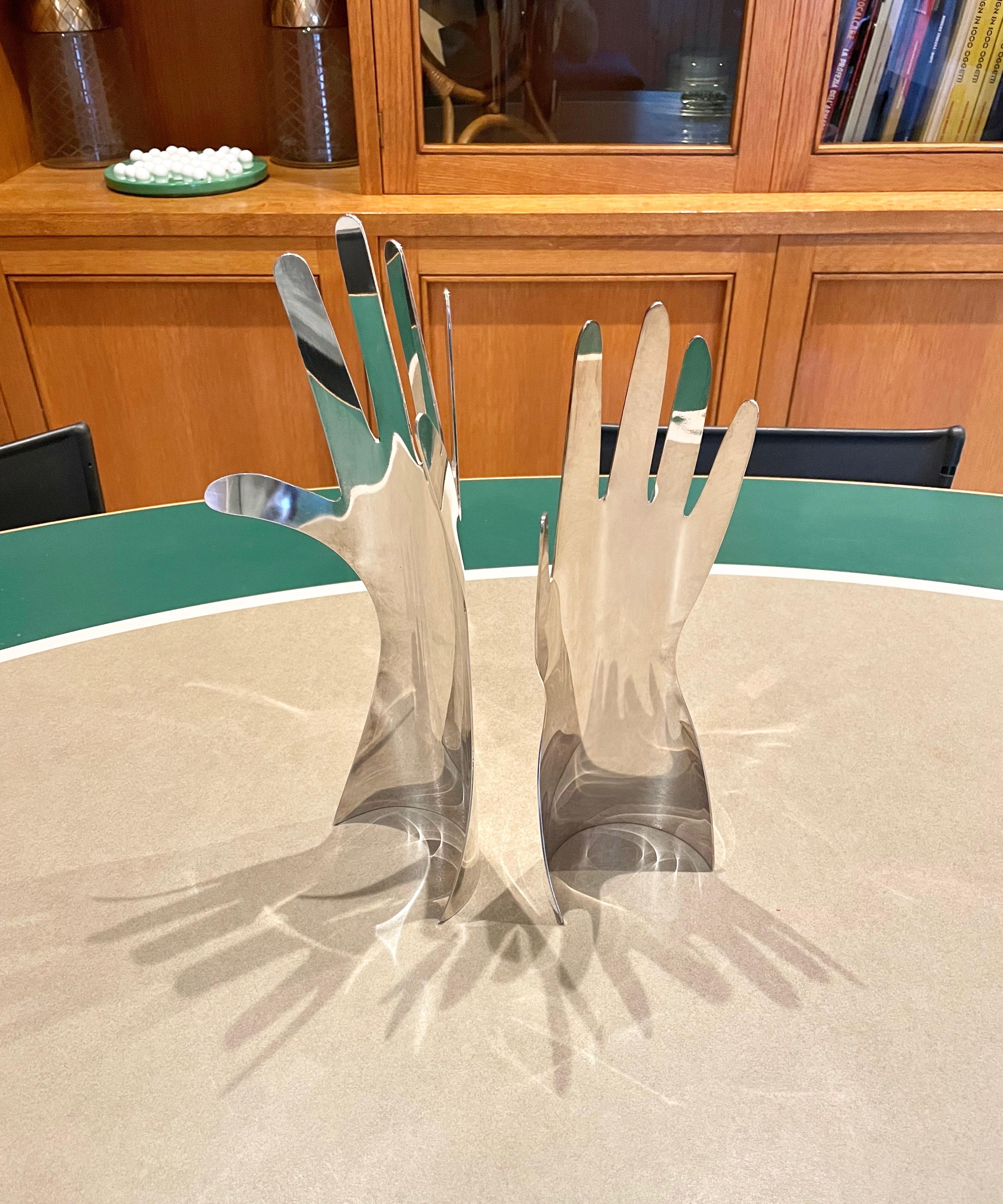 Two Silvered Metal Hands by Gio Ponti for Sabattini, Italy, 1978 For Sale 1