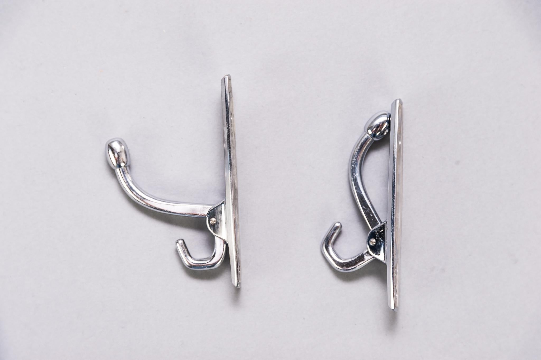 Two Small Art Deco Nickel Coat Hooks Foldable In Good Condition In Wien, AT