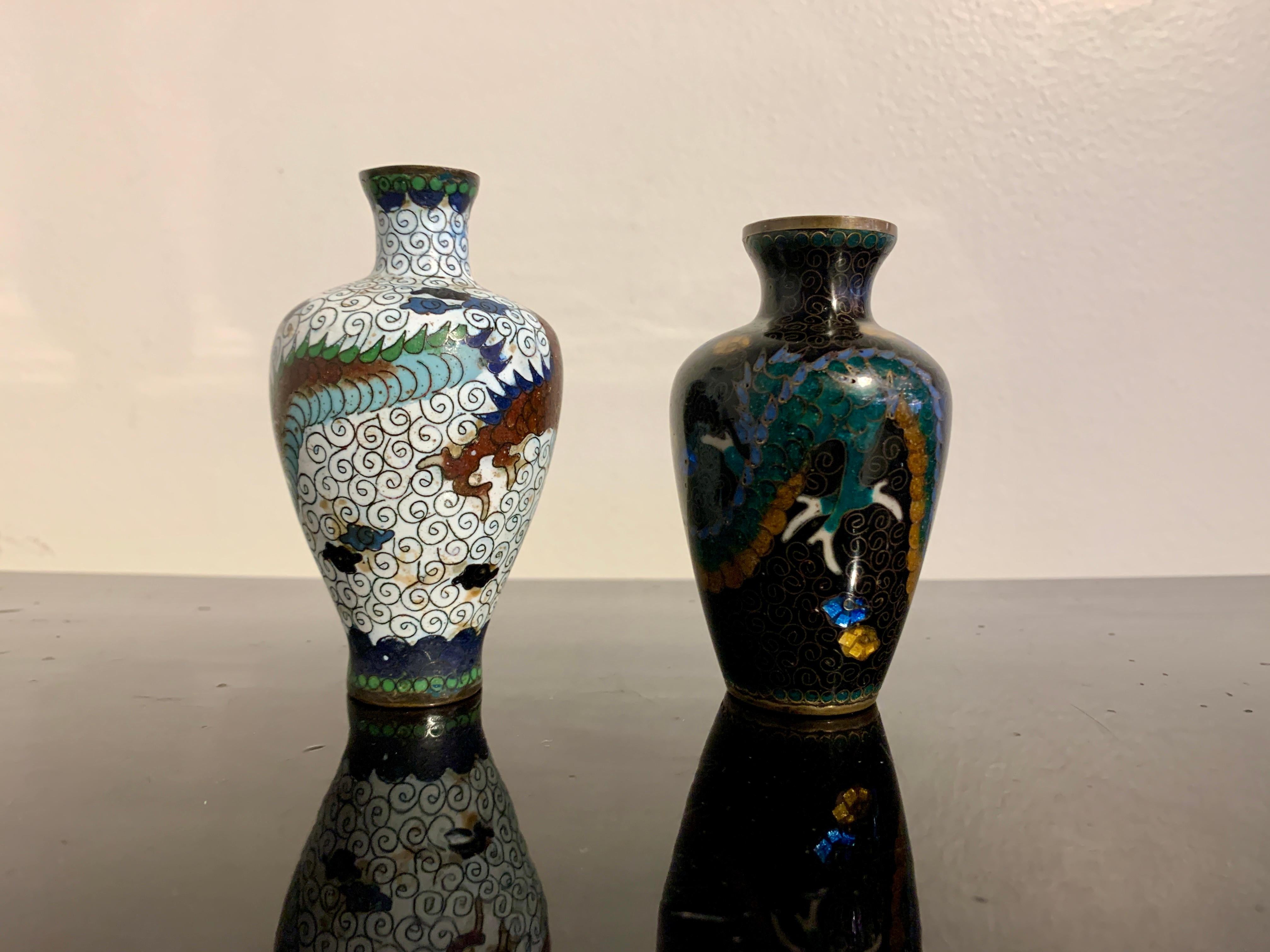 small japanese vases