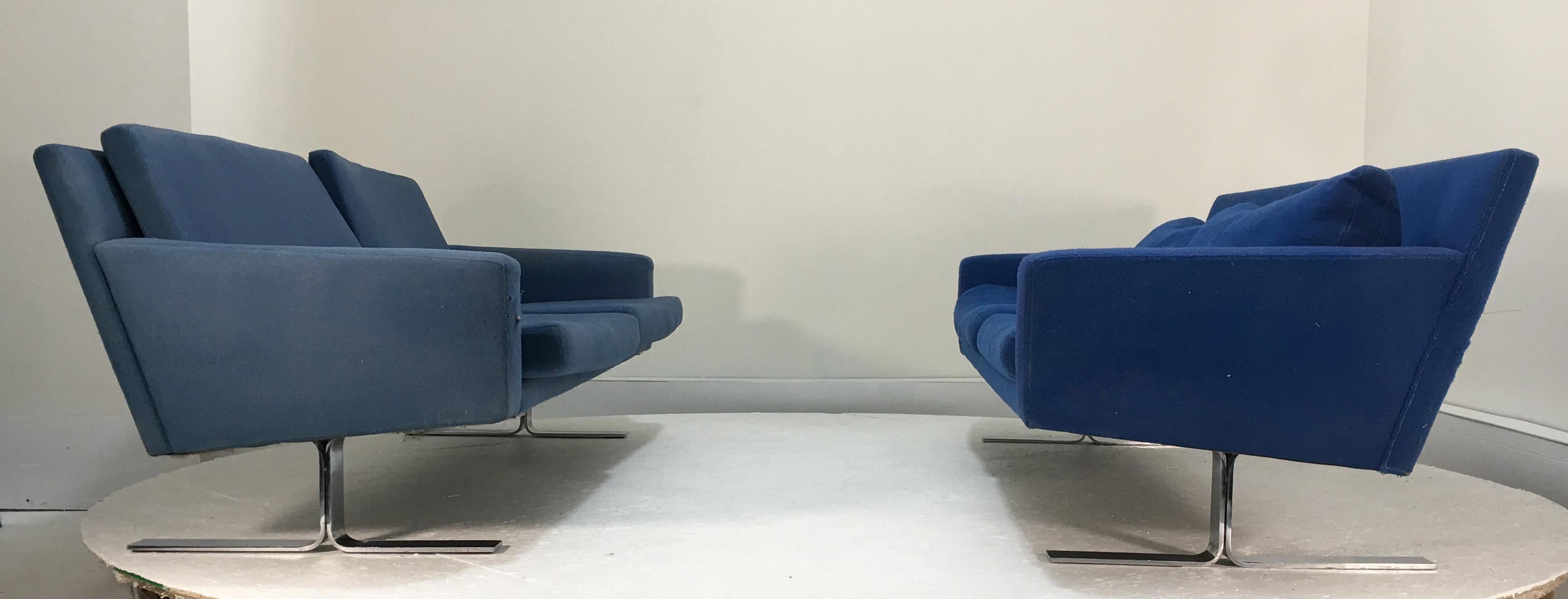 2 available. Priced per unit. Erik Jorgensen for DUX Furniture, 1968, Denmark.
90 long, 34 deep and 30 inches tall. Both are entirely identical construction with one having had new cushioning applied and thus not as 