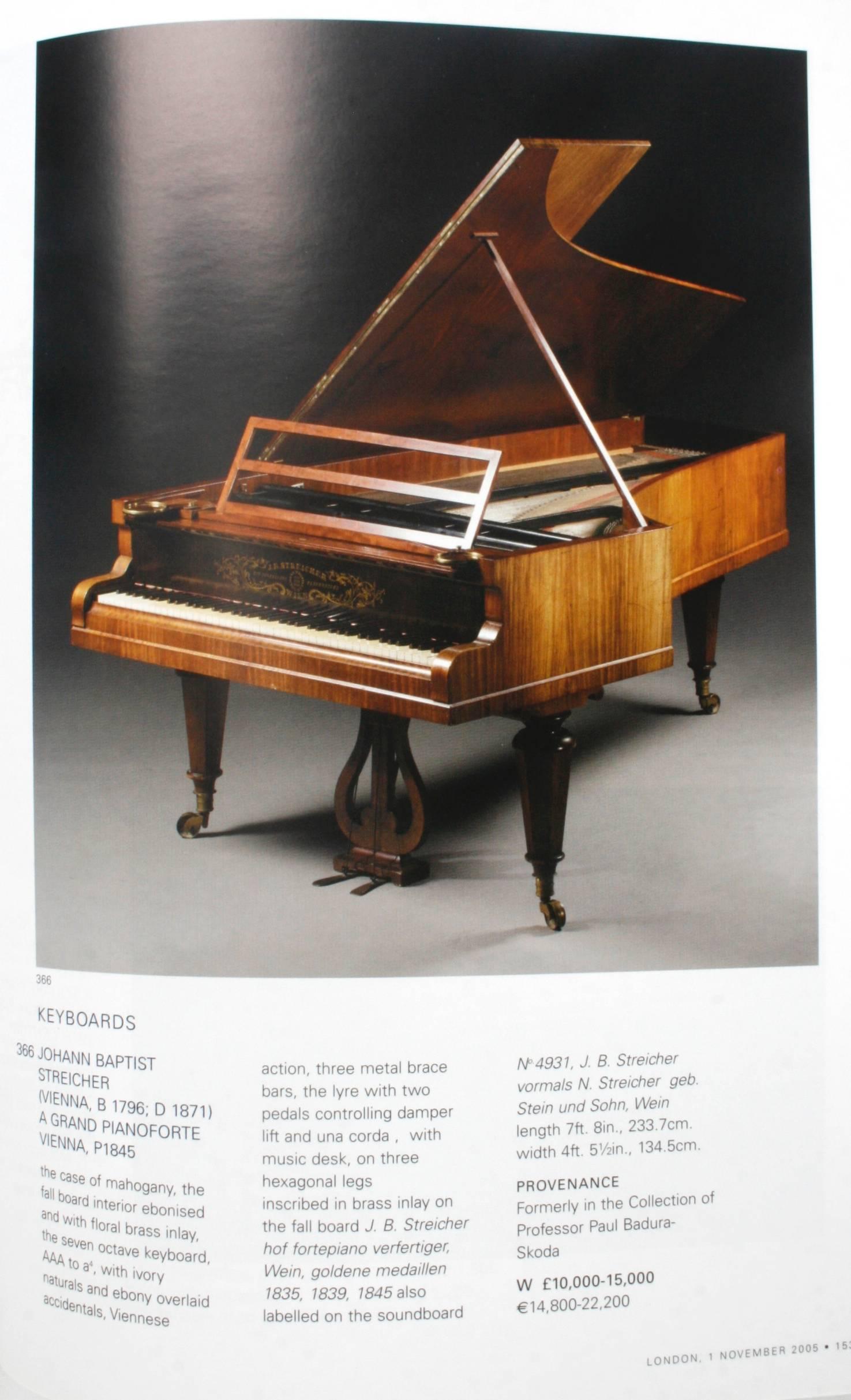 Deux catalogues de ventes aux enchères de Sotheby's London sur instruments de musique en vente 8