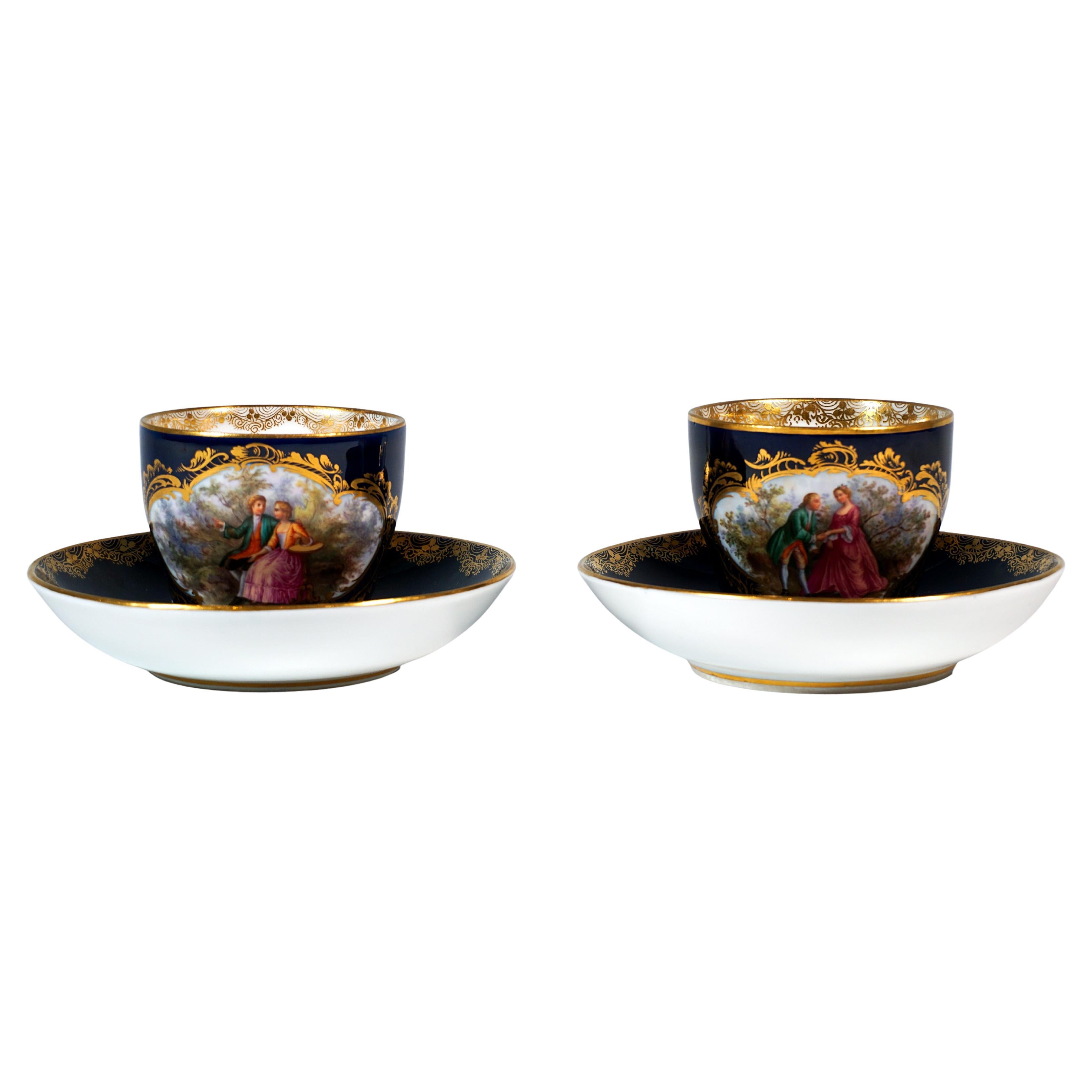 Two Splendid Meissen Cups, Cobalt With Watteau Painting & Gold Decoration, 19th For Sale