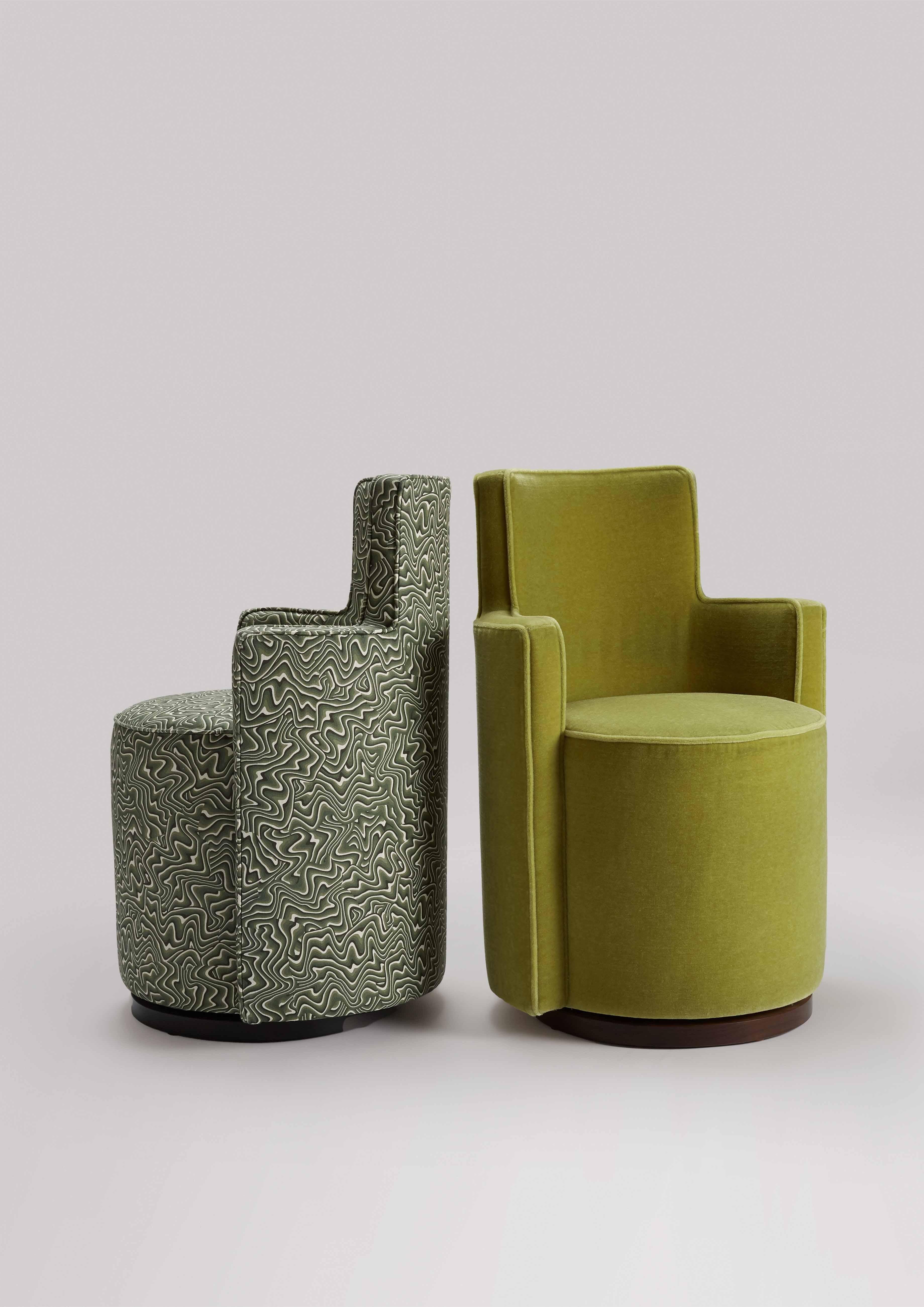 Chaise à deux pas par Sister par Studio Ashby Neuf - En vente à London, GB