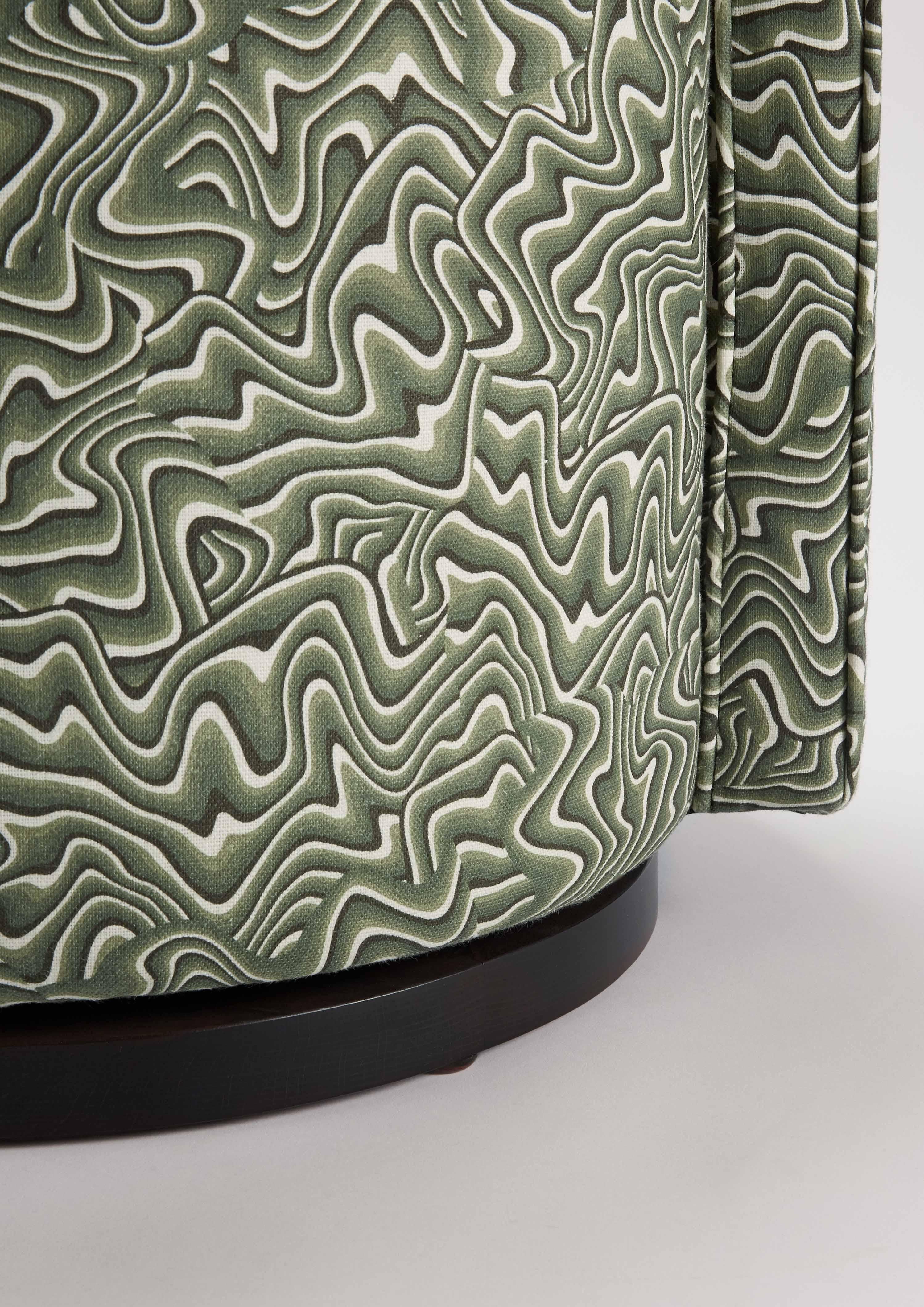 Chaise à deux pas par Sister par Studio Ashby en vente 2