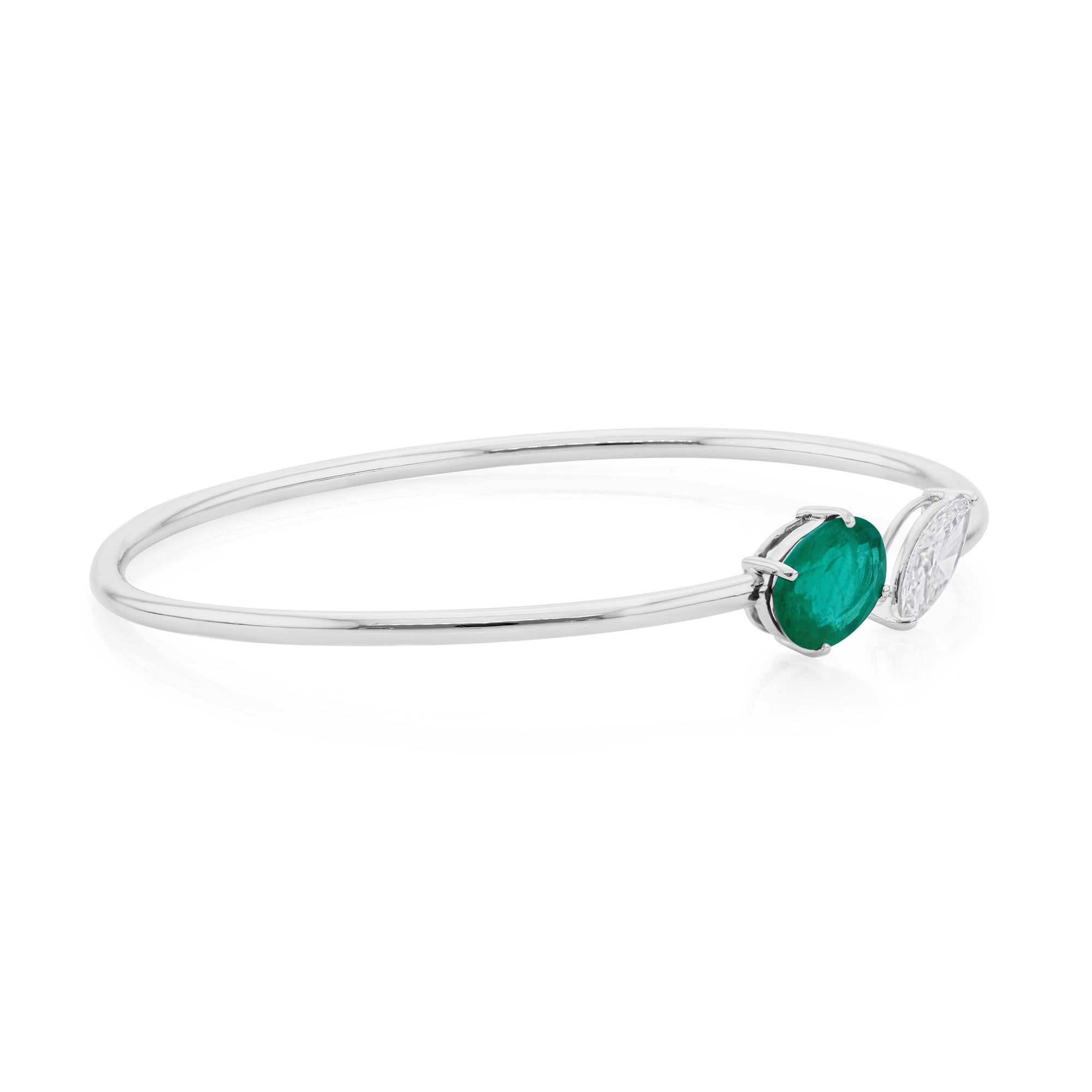 Donna Bracciale impilabile con due pietre e diamanti smeraldo da 1,53 carati in oro bianco 18 carati in vendita