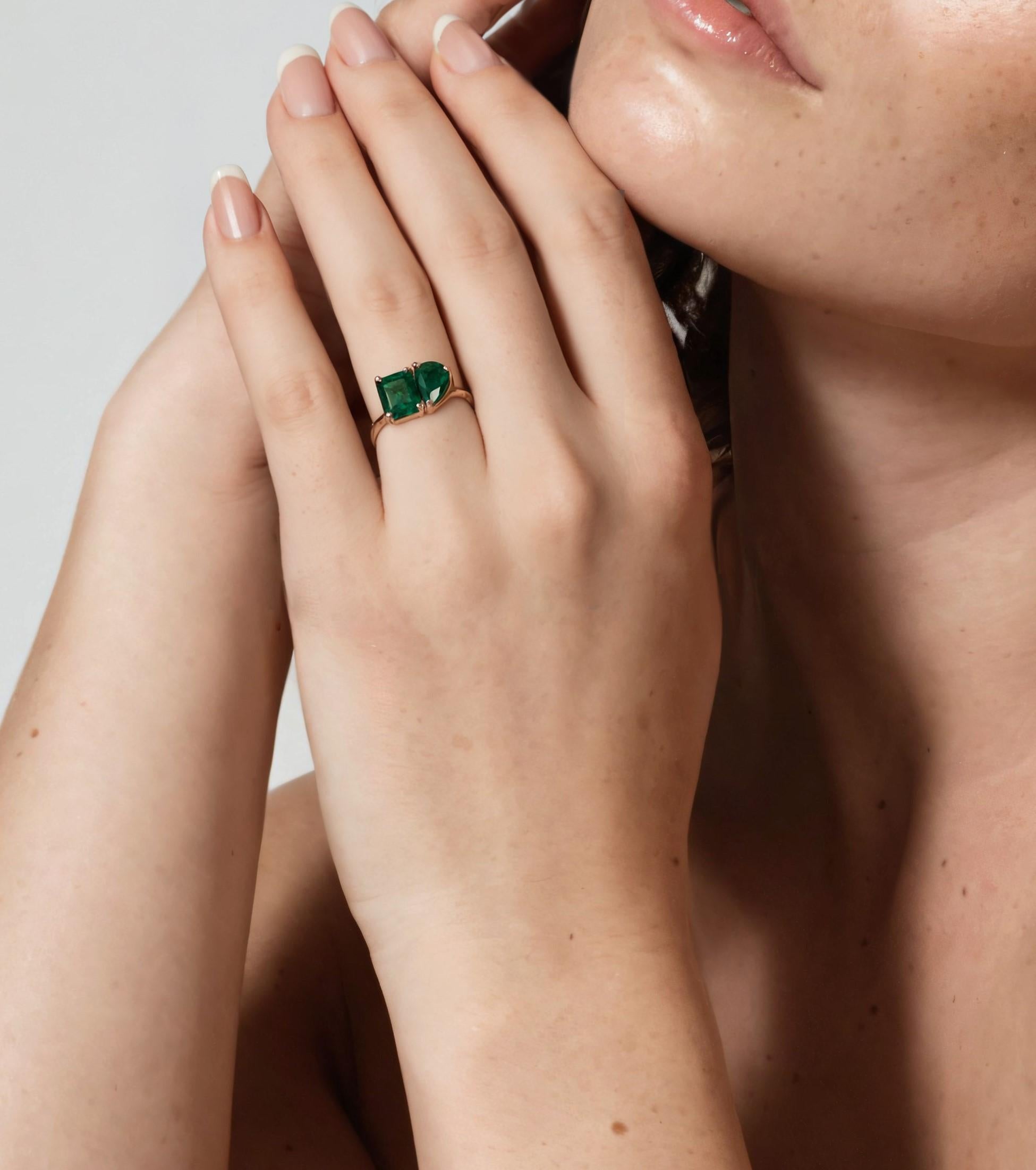 Taglio smeraldo Two Stone Emerald & Pear Cut 14K & 18K Yellow Gold Diamond Ring in vendita