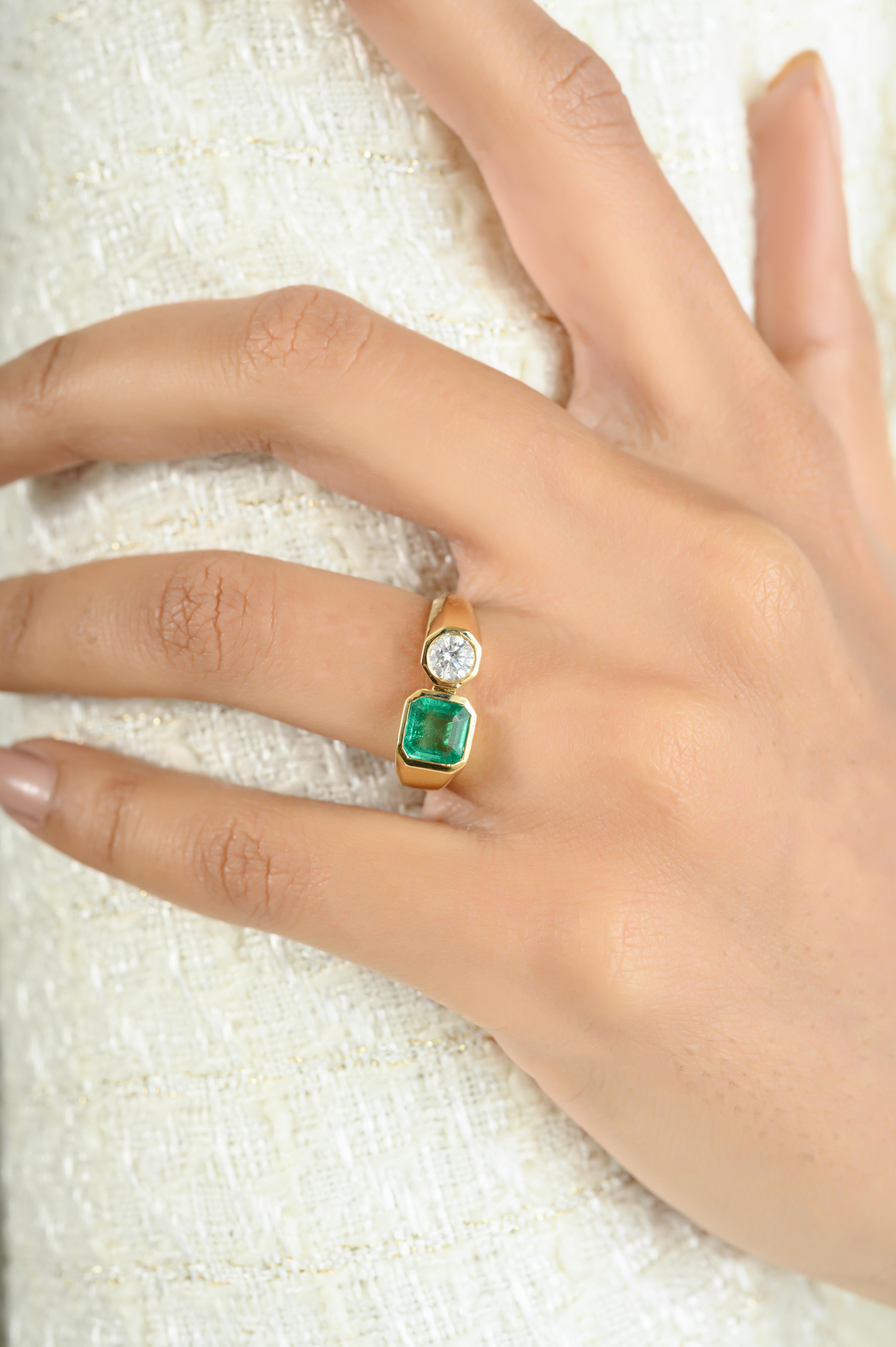 For Sale:  Two Stone Genuine Cushion Emerald Diamond Ring for Her in 18K Solid Yellow Gold 7