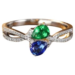 Vivid Blue Sapphire and Emerald Toi et Moi Diamond Ring