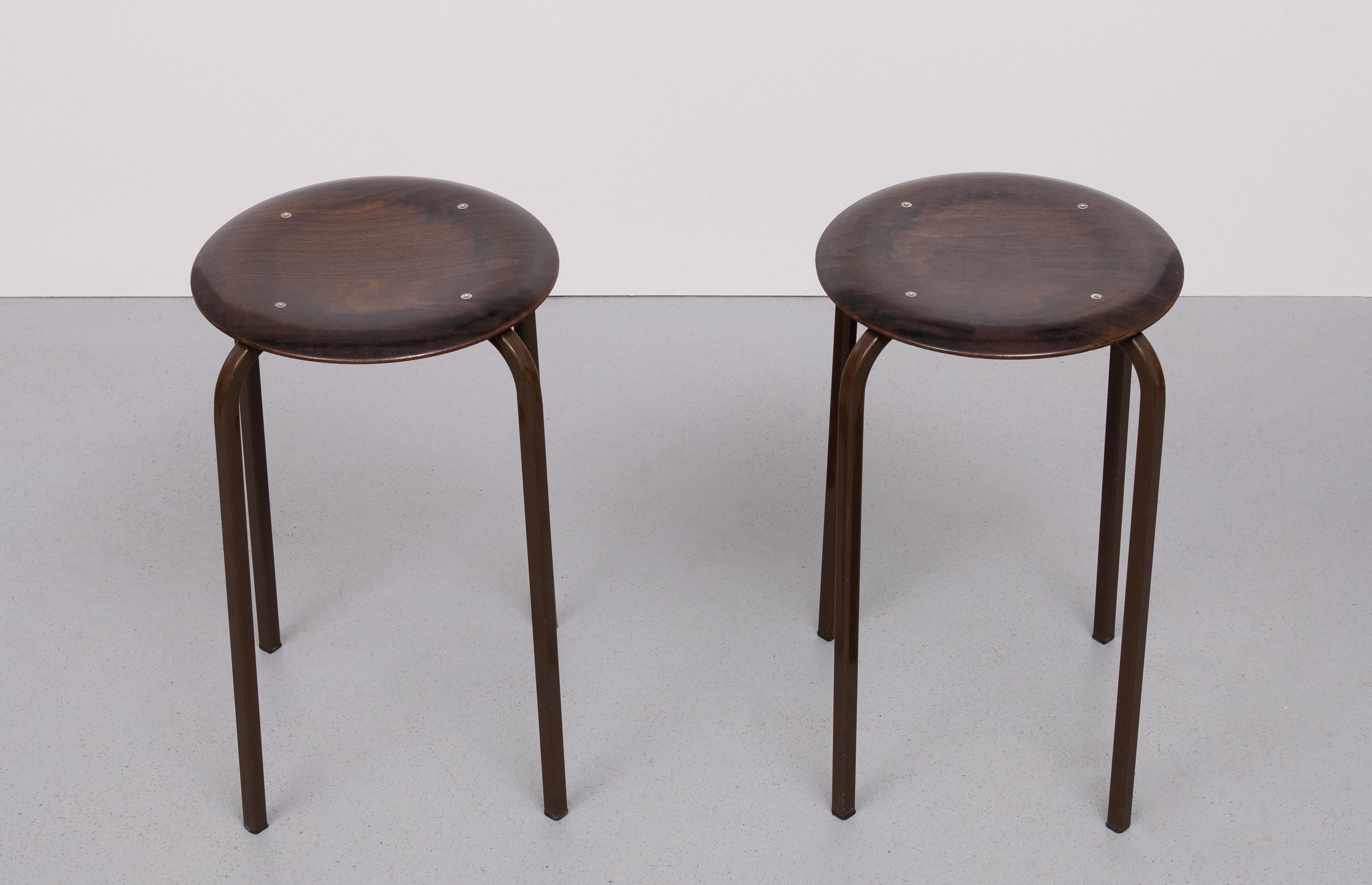 Dos taburetes de Obo Eromes  Holanda 1960 en Bueno estado para la venta en Den Haag, NL