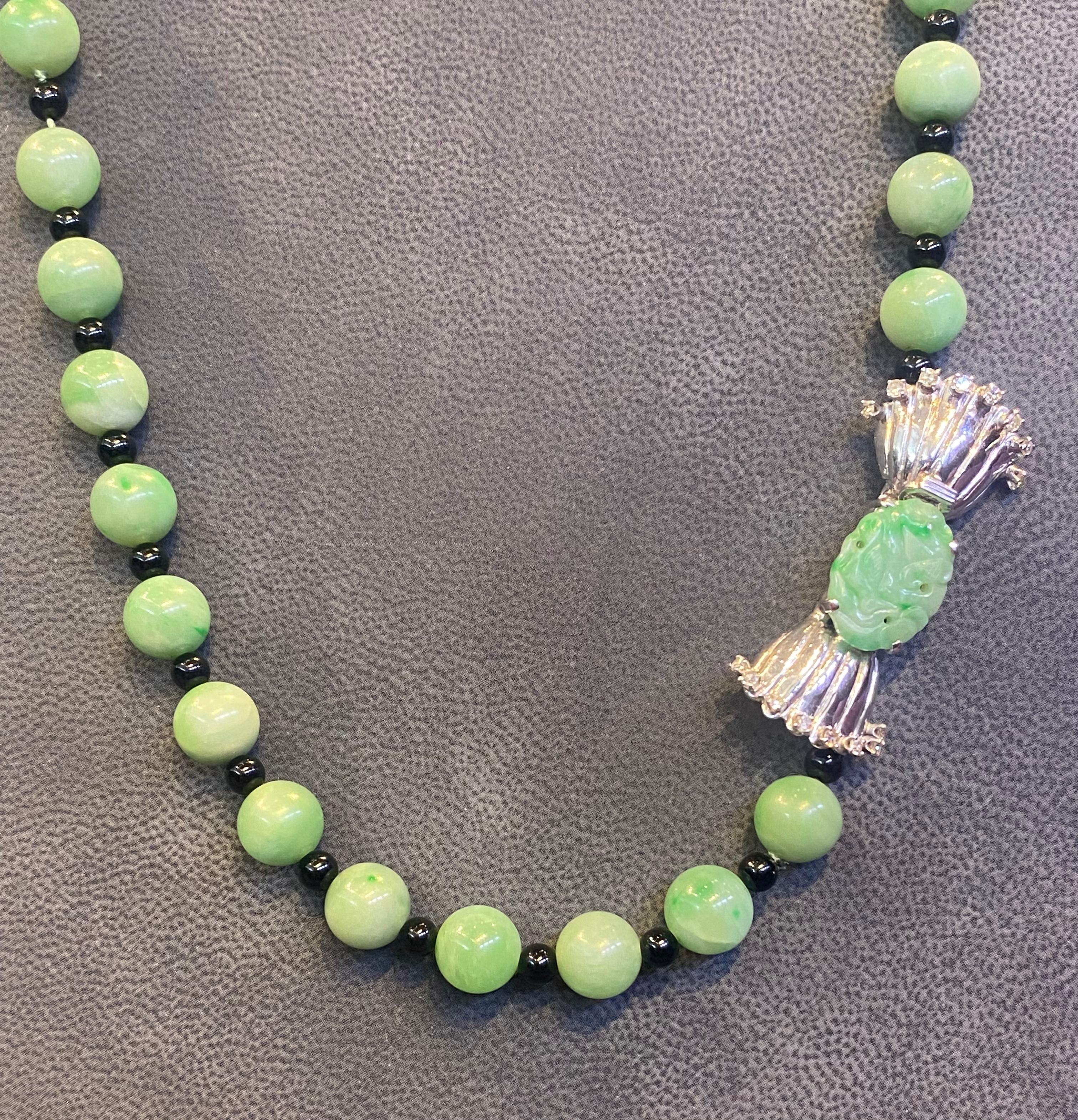 Zweireihige Jade & Onyx Perlenkette  im Angebot 9