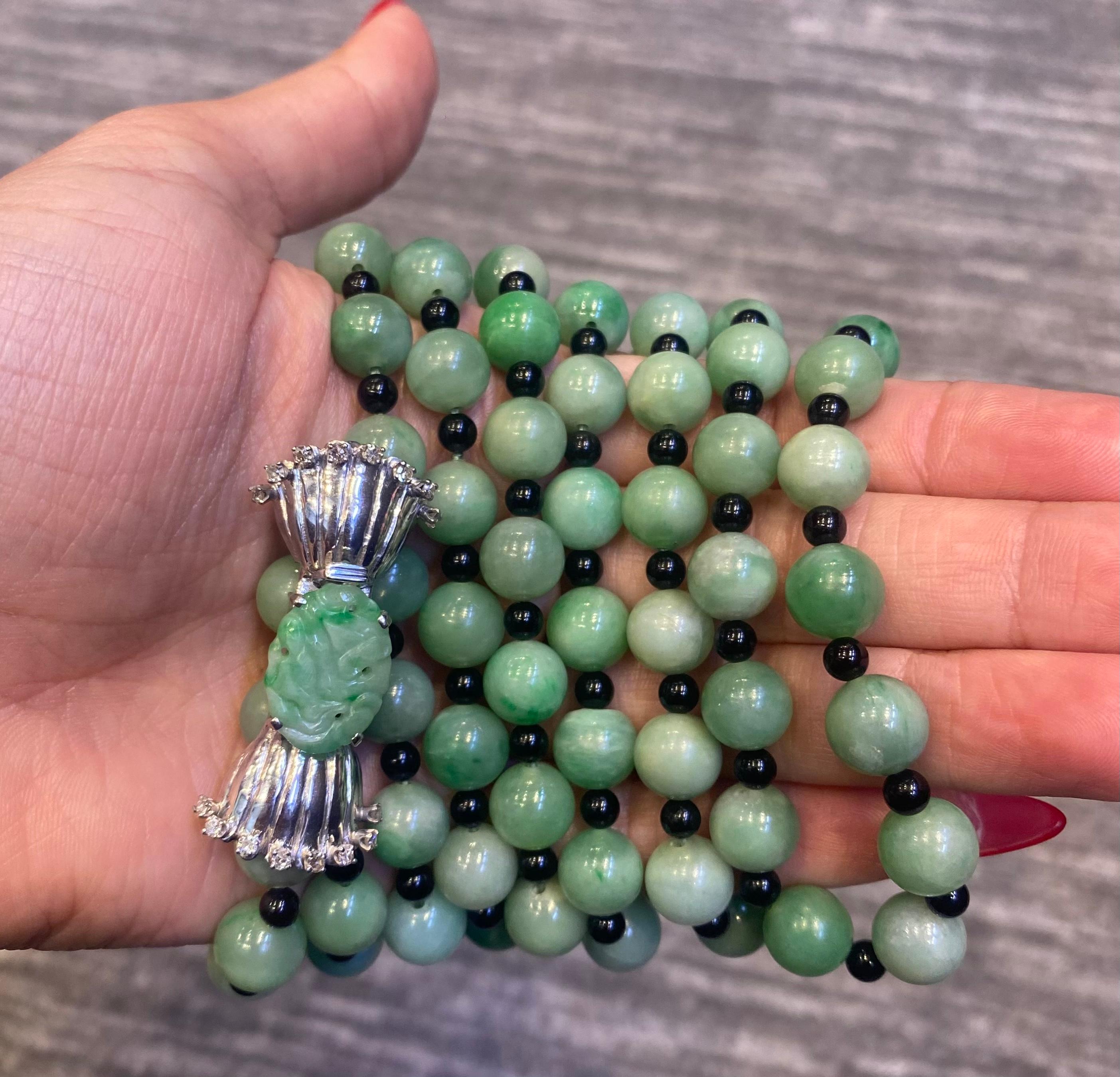 Collier de perles de jade et d'onyx à deux brins  en vente 1