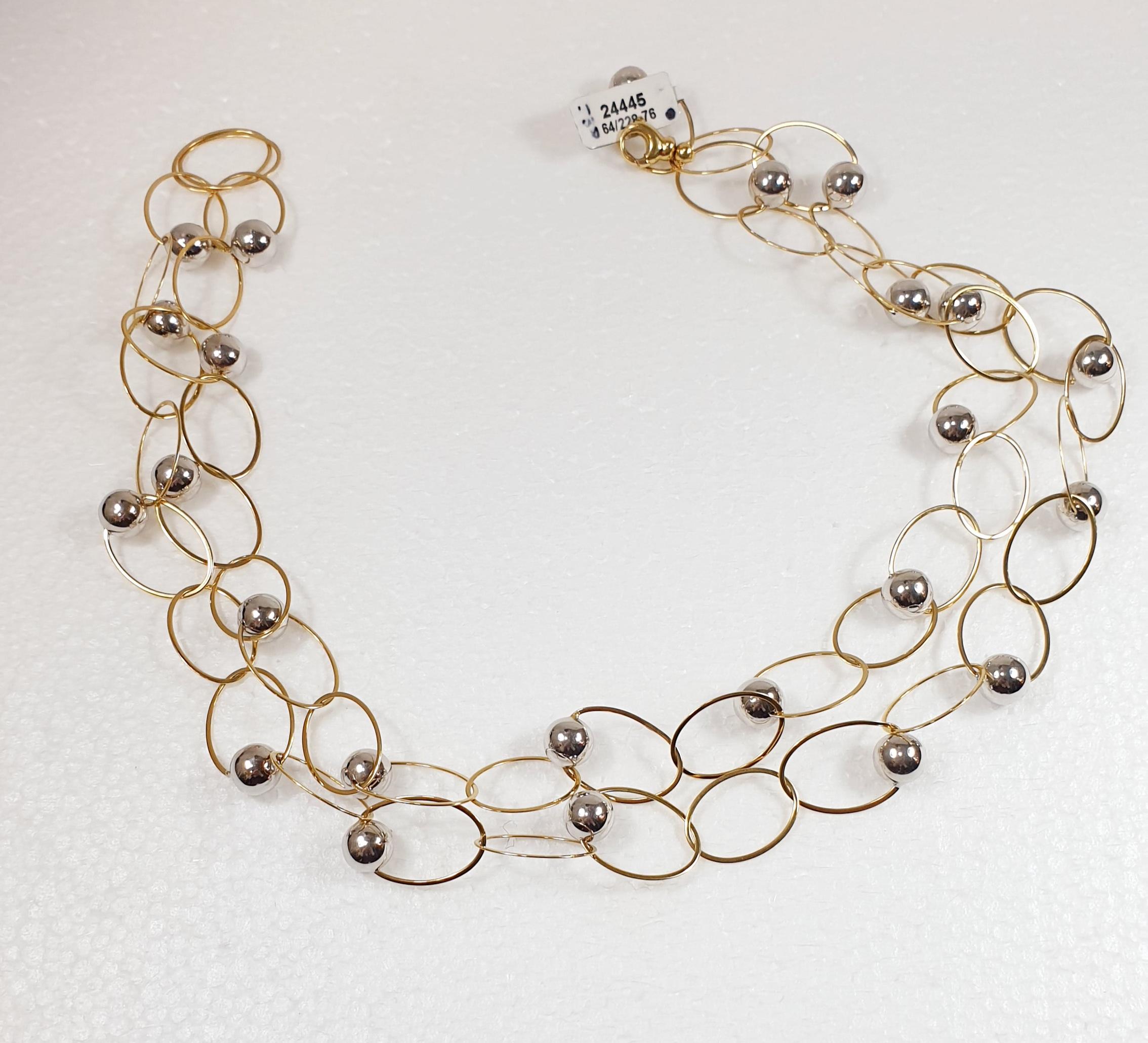 Two-strand necklace in yellow gold with white gold balls

Weight: grams 44,45
The length of each turn 46 cm
White gold balls  24


 All PRADERA jewels are guaranteed and come from sustainable and reliable sources and owners. We are 360º company with
