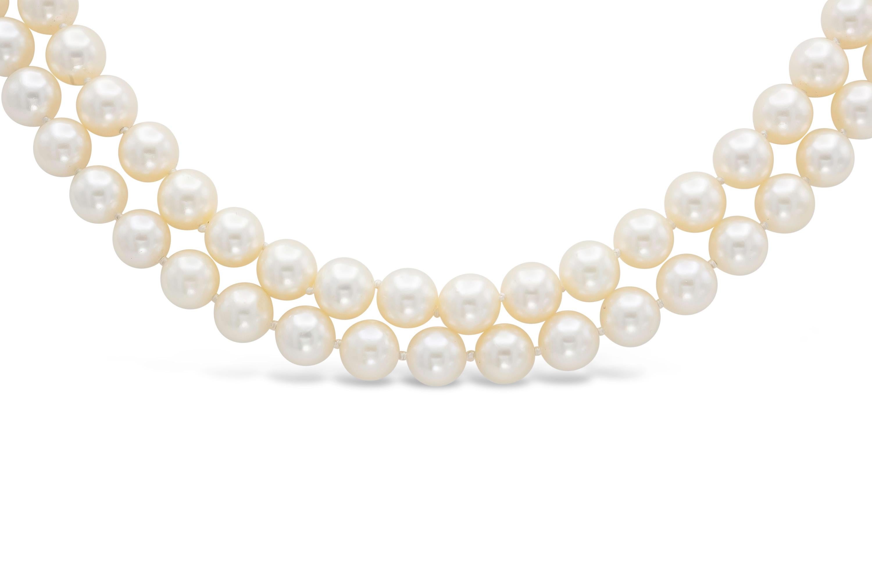 Perlenkette mit mehreren Strängen (Rundschliff) im Angebot