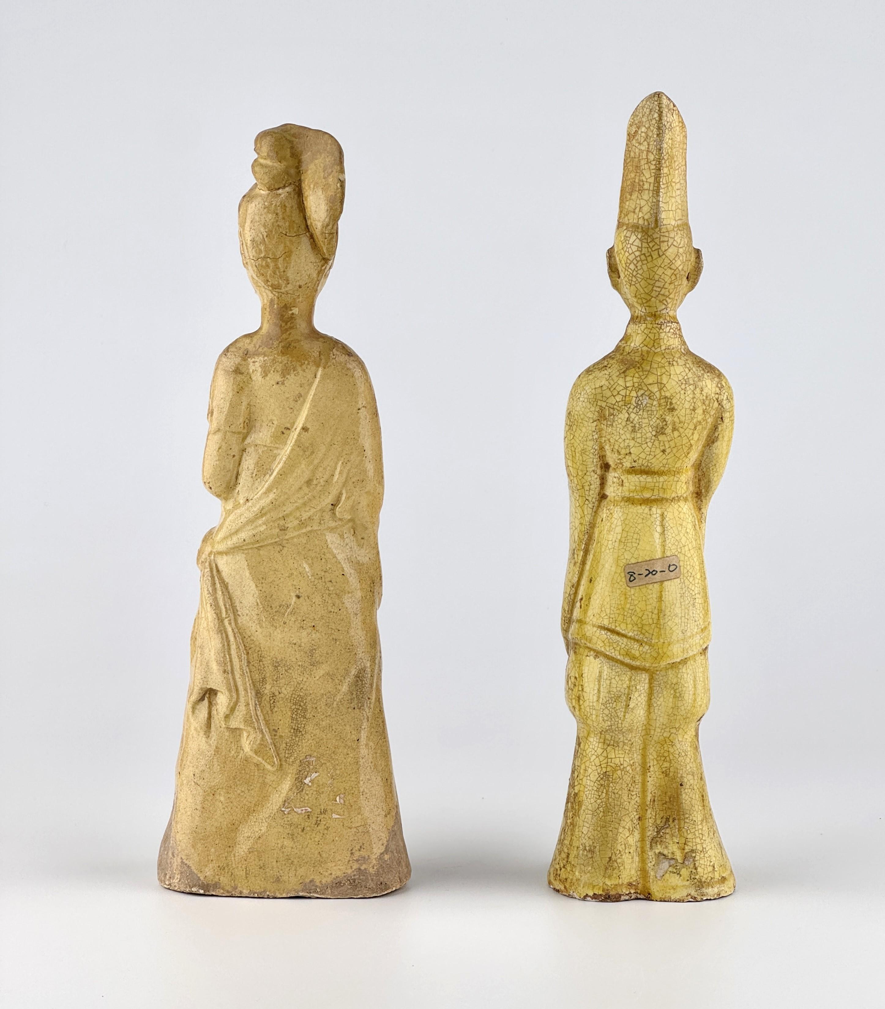 Hong Kong Two Straw-Glazed Pottery Figures of Court Male and Female, Sui-Tang dynasty For Sale