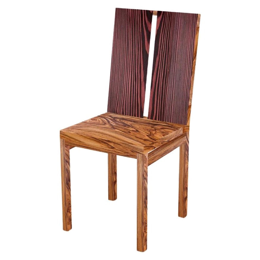 Sessel mit zwei Streifen von Derya Arpac