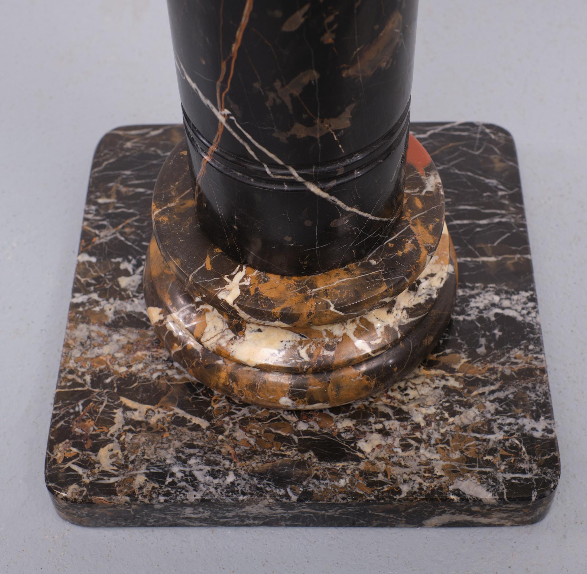 Two Stunning Black Portoro Marble Pedestals, Italy In Good Condition In Den Haag, NL