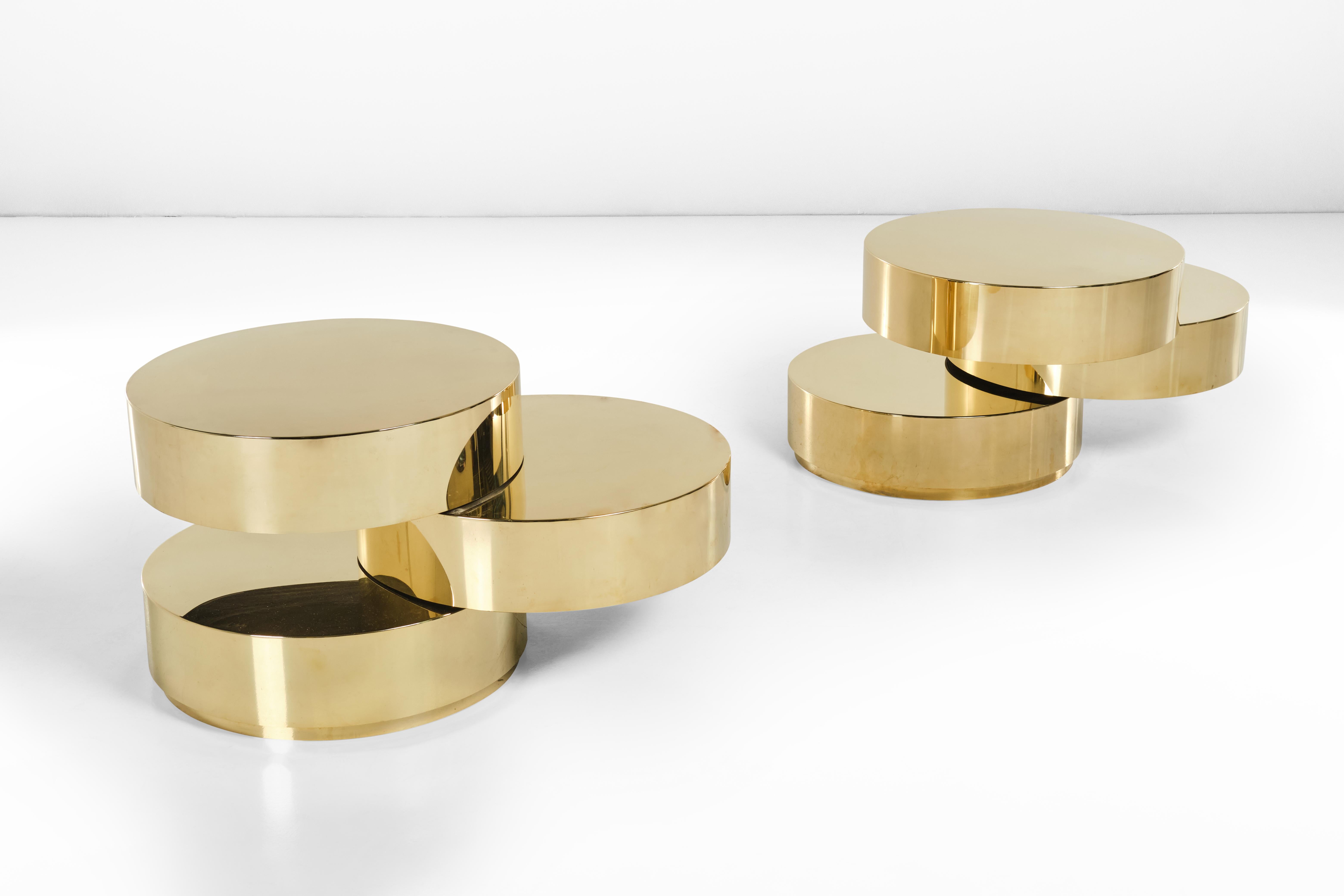 Mid-Century Modern Two Stunning Brass Low Tables with Mobile Tops, Italian Design, 1980 Circa For Sale