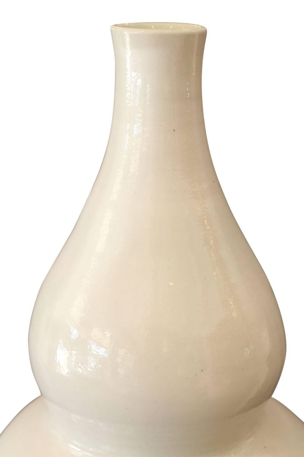 Mid-Century Modern Two Substantial Vintage White Gourd-Shape Vases For Sale