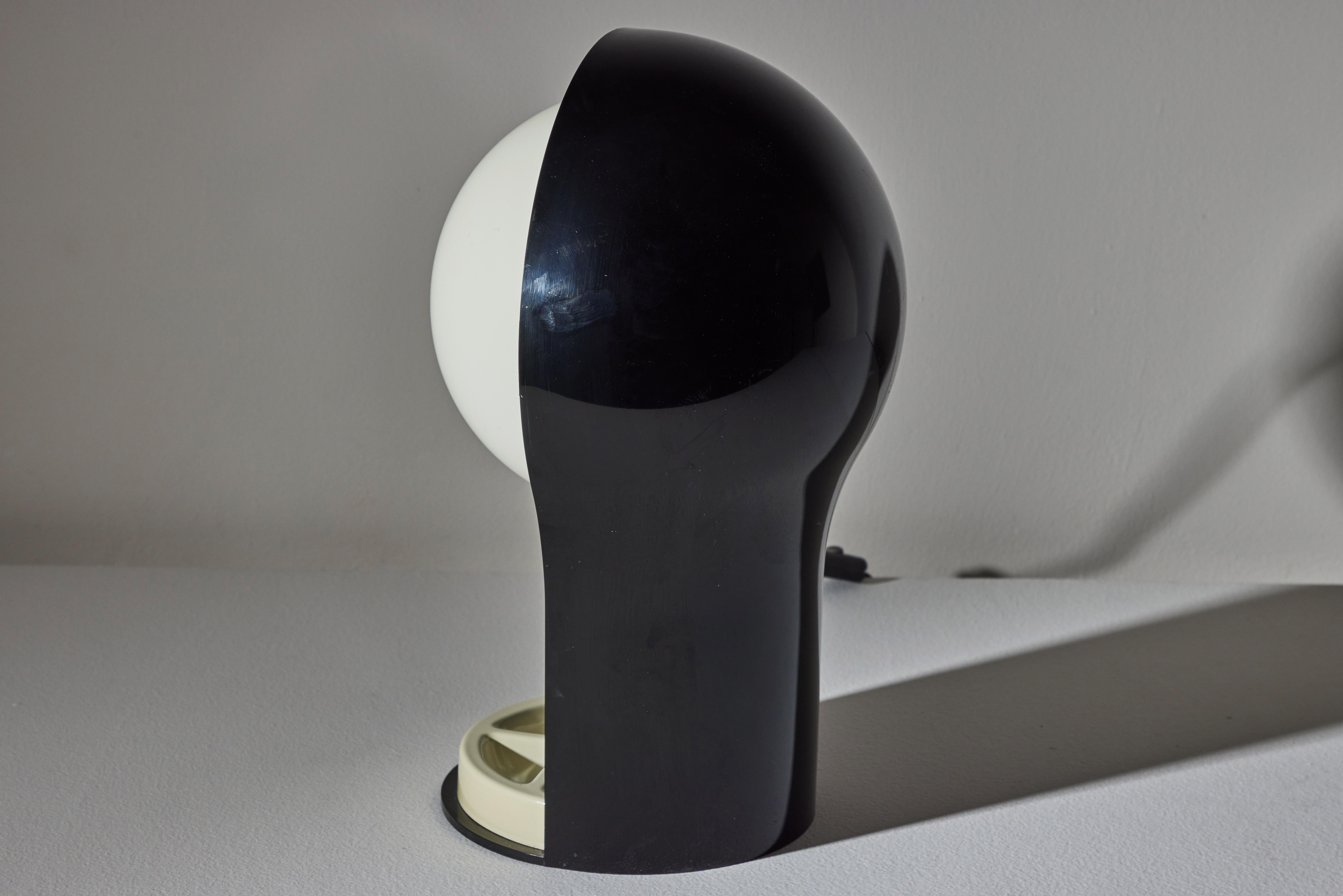 Table Lamps by Vico Magistretti for Artemide For Sale 1