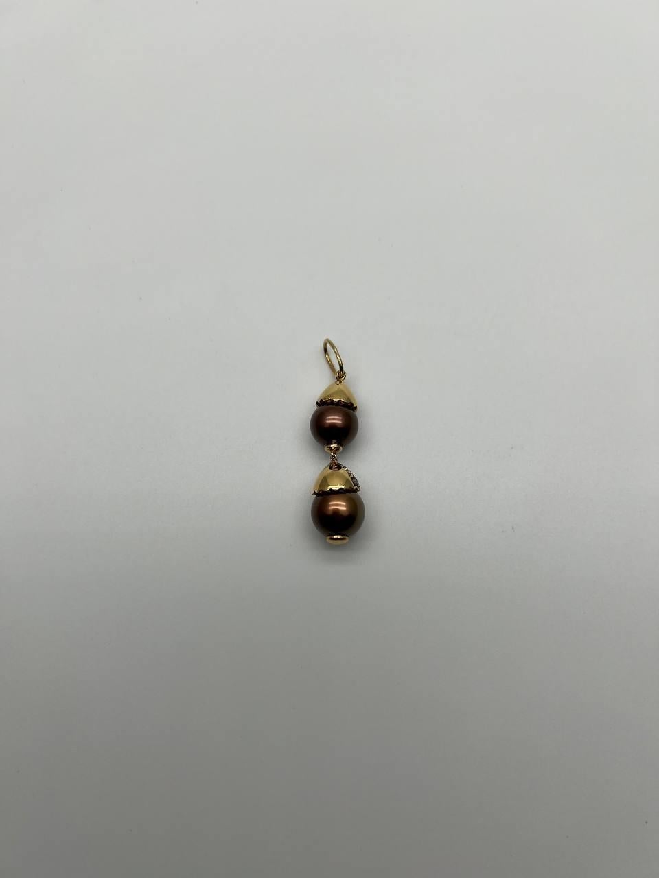 Deux perles de Tahiti noires et brunes Pendentif en or jaune 18K avec diamants bruns en pavé Neuf - En vente à Oakton, VA