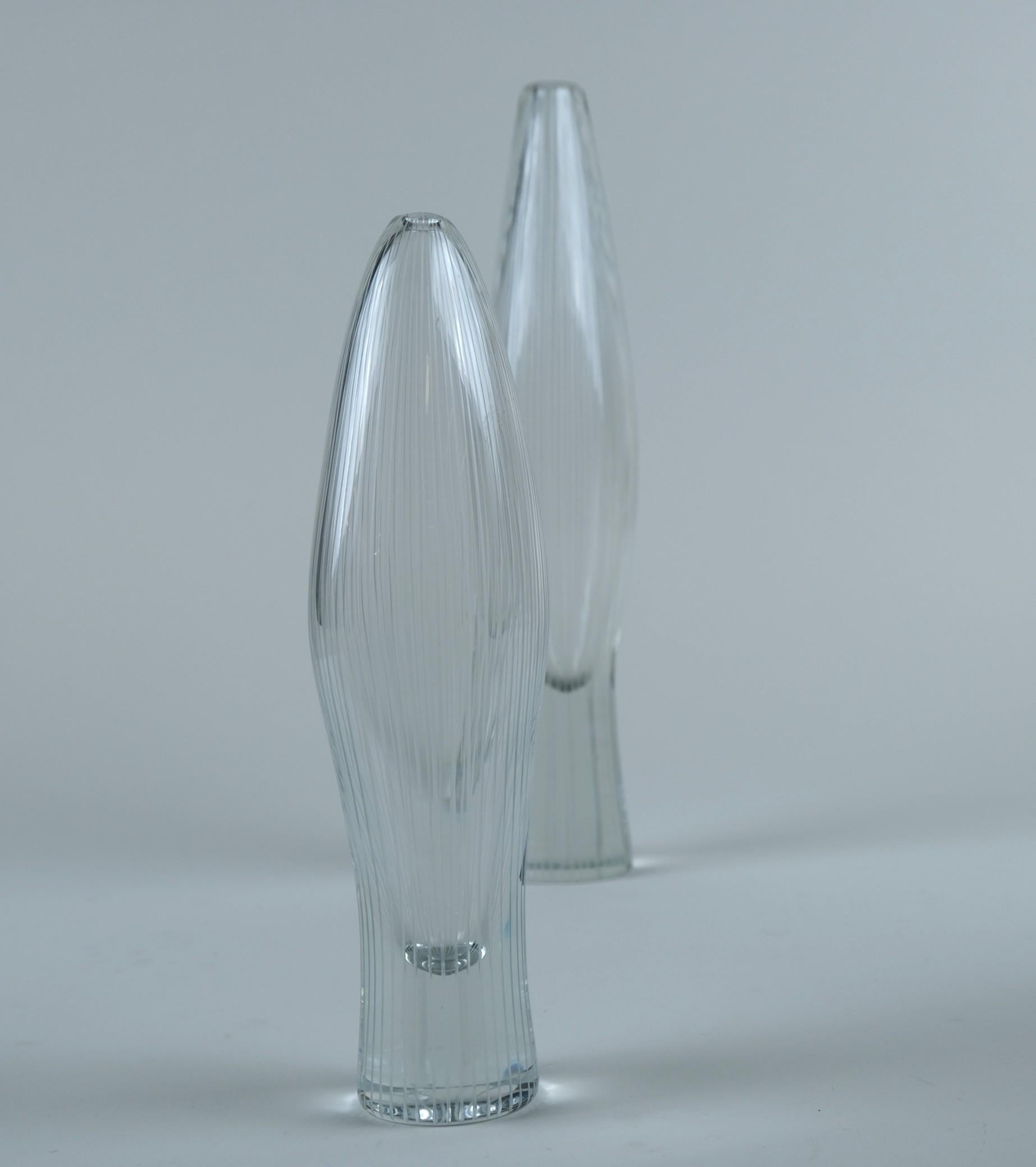 Two Tapio Wirkkala Line-engraved Glass Art Pieces Model 3561, Iittala, 1950s In Good Condition For Sale In Helsinki, FI