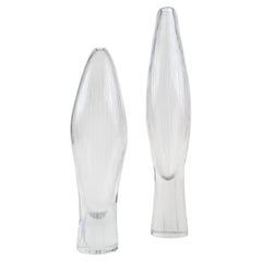 Dos piezas de arte en vidrio grabadas en línea Tapio Wirkkala Modelo 3561, Iittala, años 50