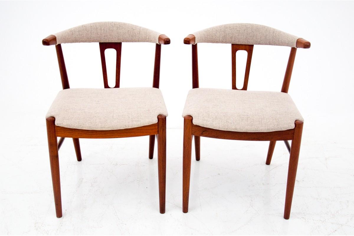 Scandinavo moderno Two teak chairs, Danish design, 1960s in vendita