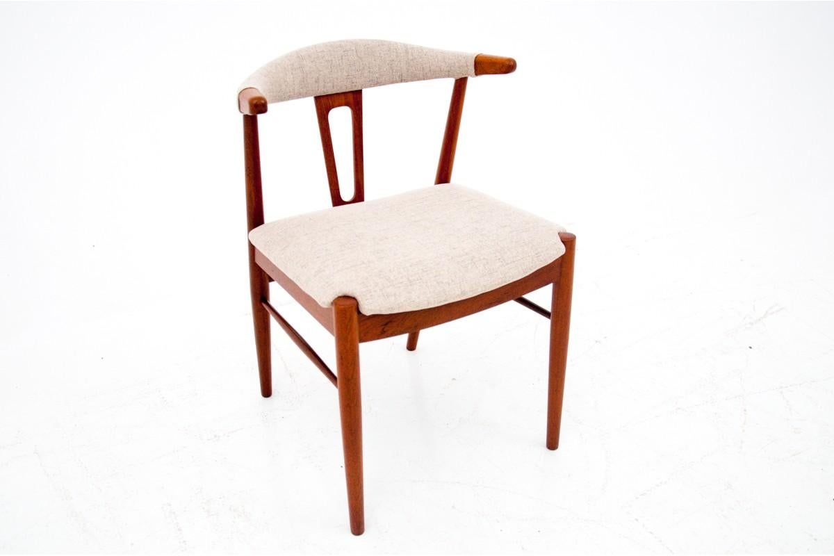 Metà XX secolo Two teak chairs, Danish design, 1960s in vendita