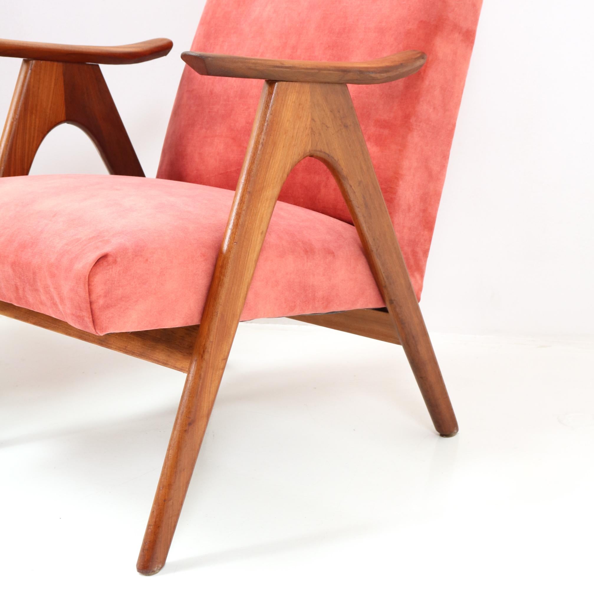 Two Teak Mid-Century Modern Lounge Chairs, 1960s 1