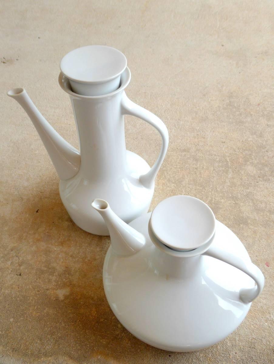 Mid-Century Modern Two Teapots or Pitchers by Paul McCobb For Sale